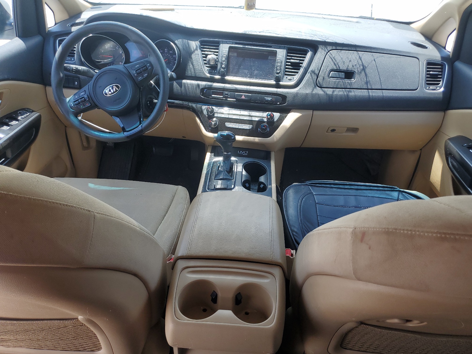 KNDMB5C18F6068579 2015 Kia Sedona Lx