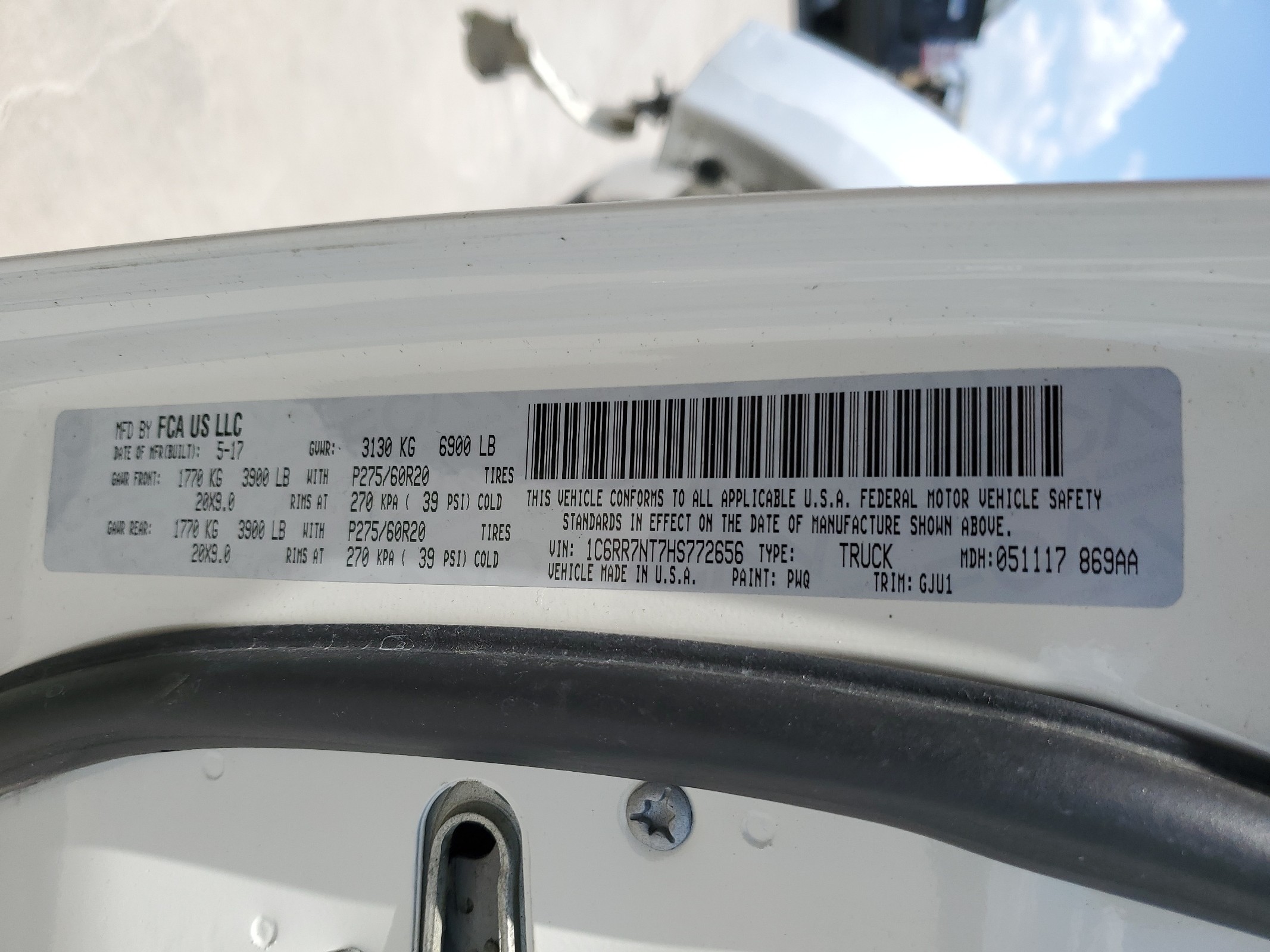 1C6RR7NT7HS772656 2017 Ram 1500 Laramie