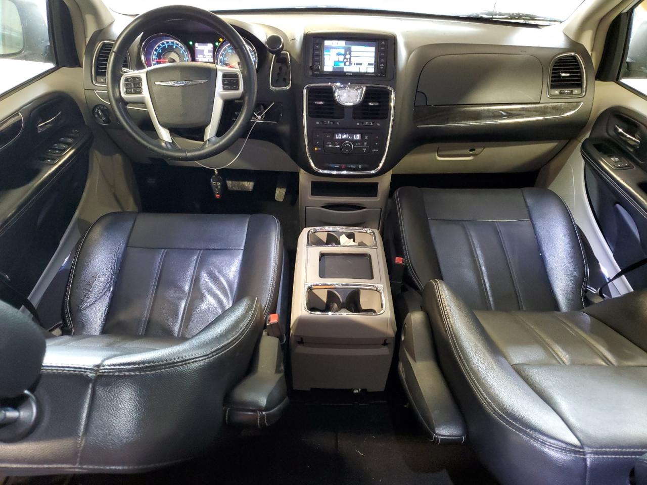 2015 Chrysler Town & Country Touring VIN: 2C4RC1BG6FR552955 Lot: 61618884