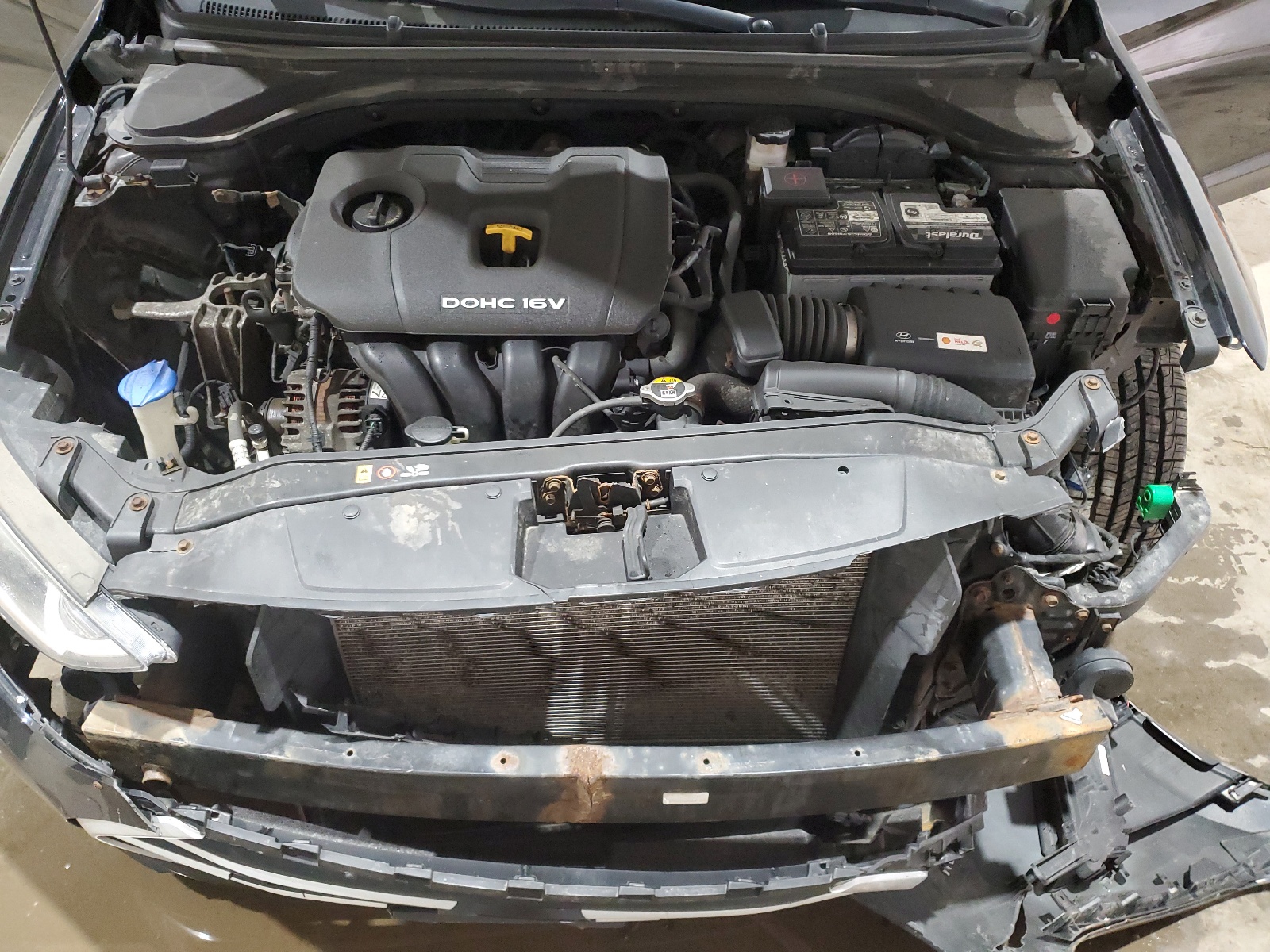 KMHD84LF0HU240781 2017 Hyundai Elantra Se