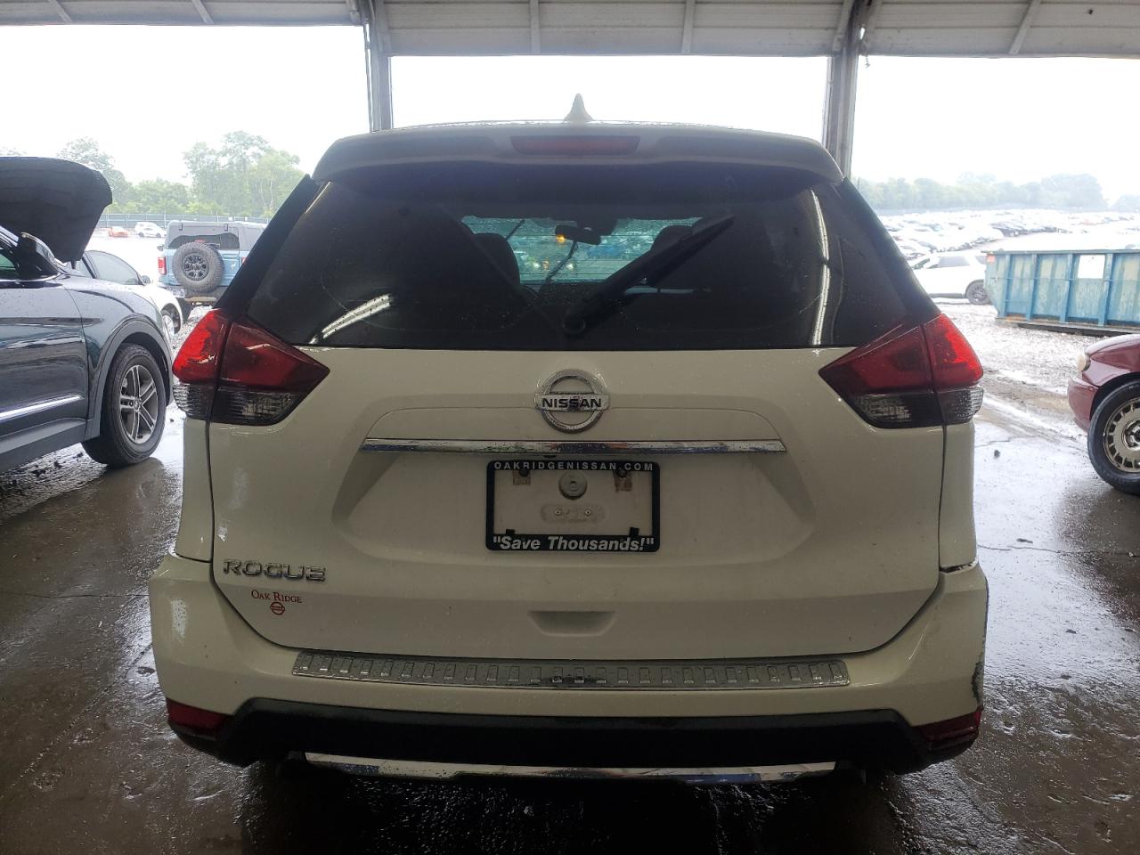 2019 Nissan Rogue S VIN: 5N1AT2MTXKC800104 Lot: 64353784
