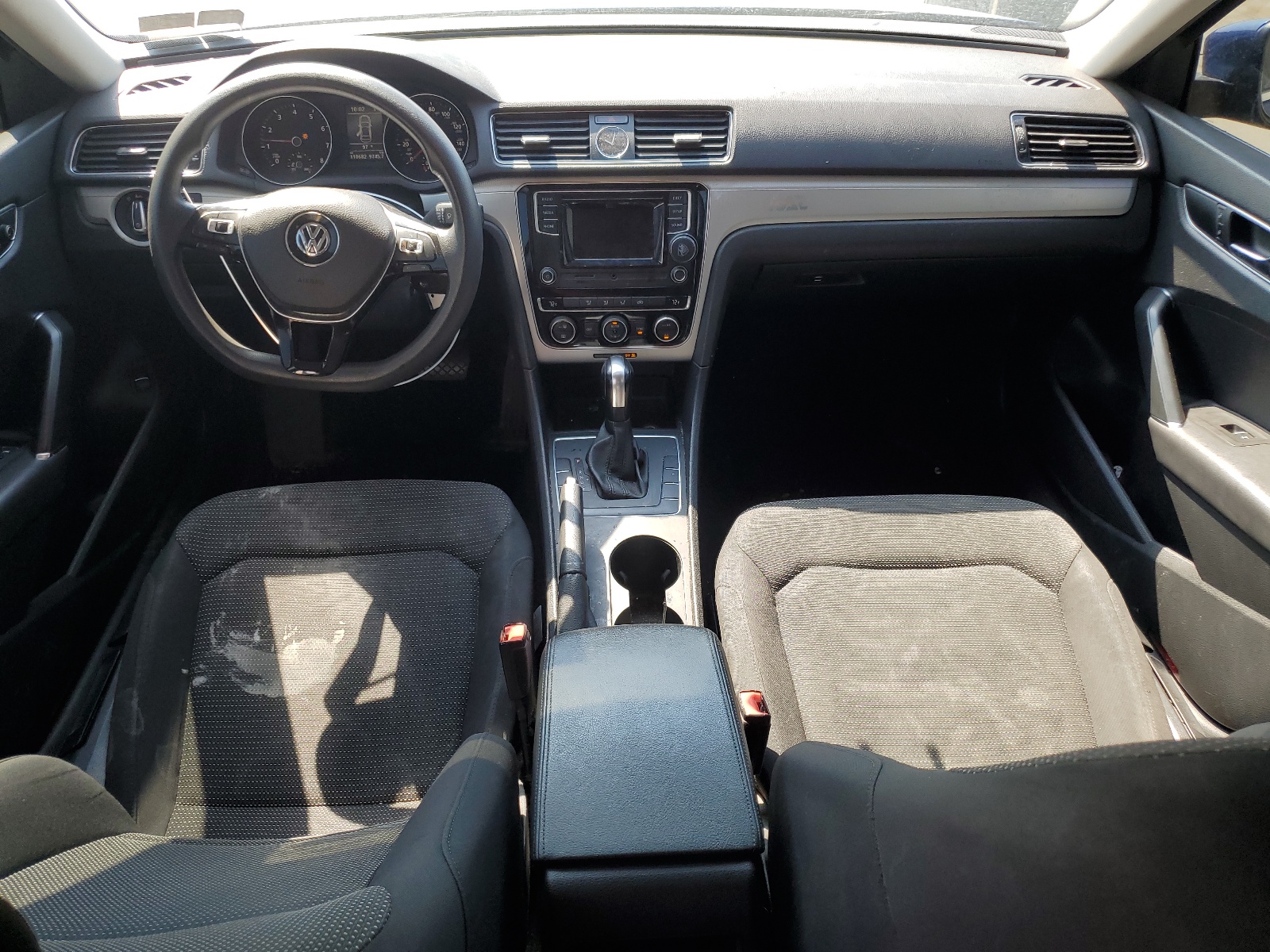 1VWAT7A35HC057959 2017 Volkswagen Passat S