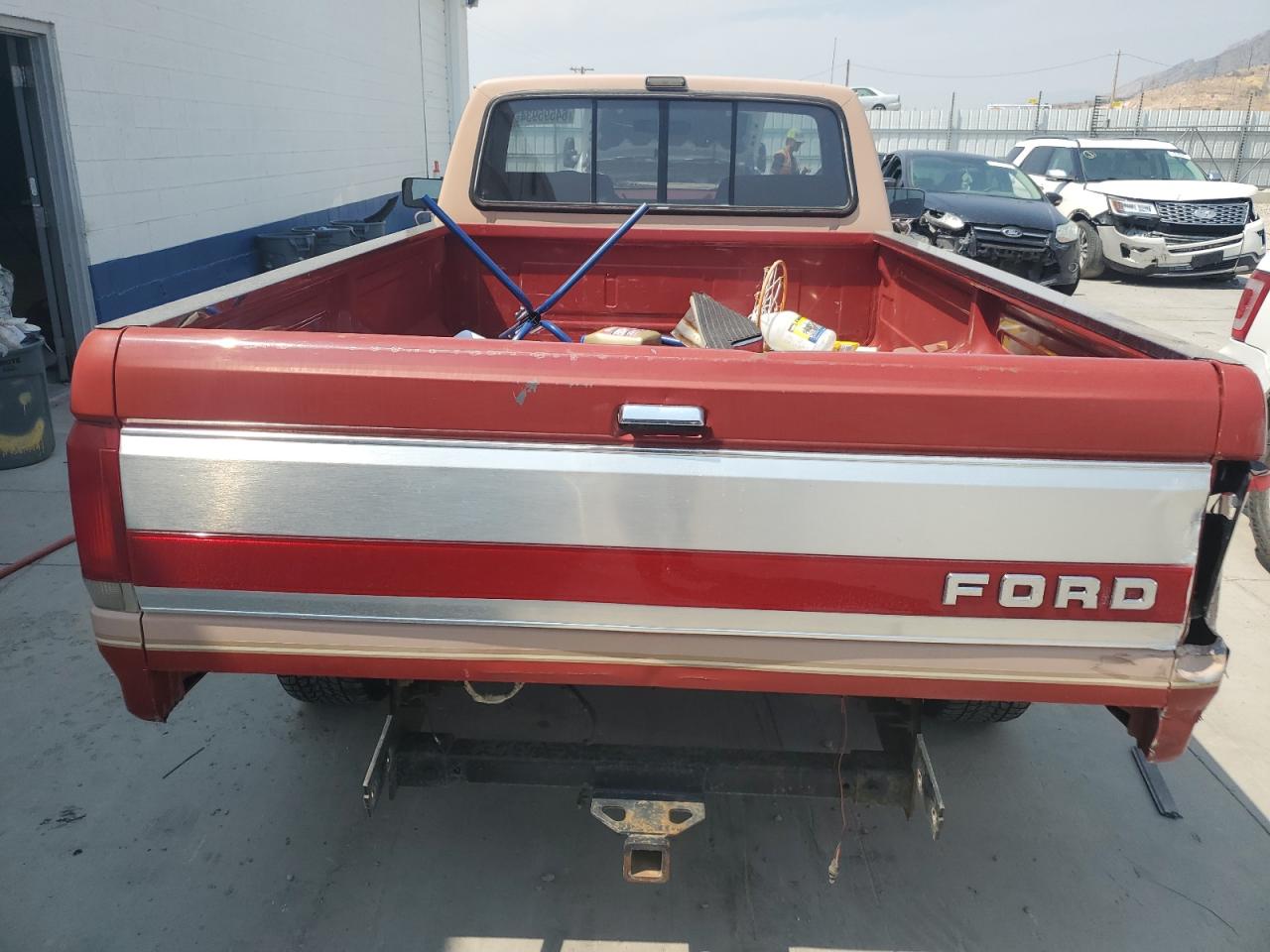 1987 Ford F150 VIN: 1FTEF15N1HPB16888 Lot: 64595934