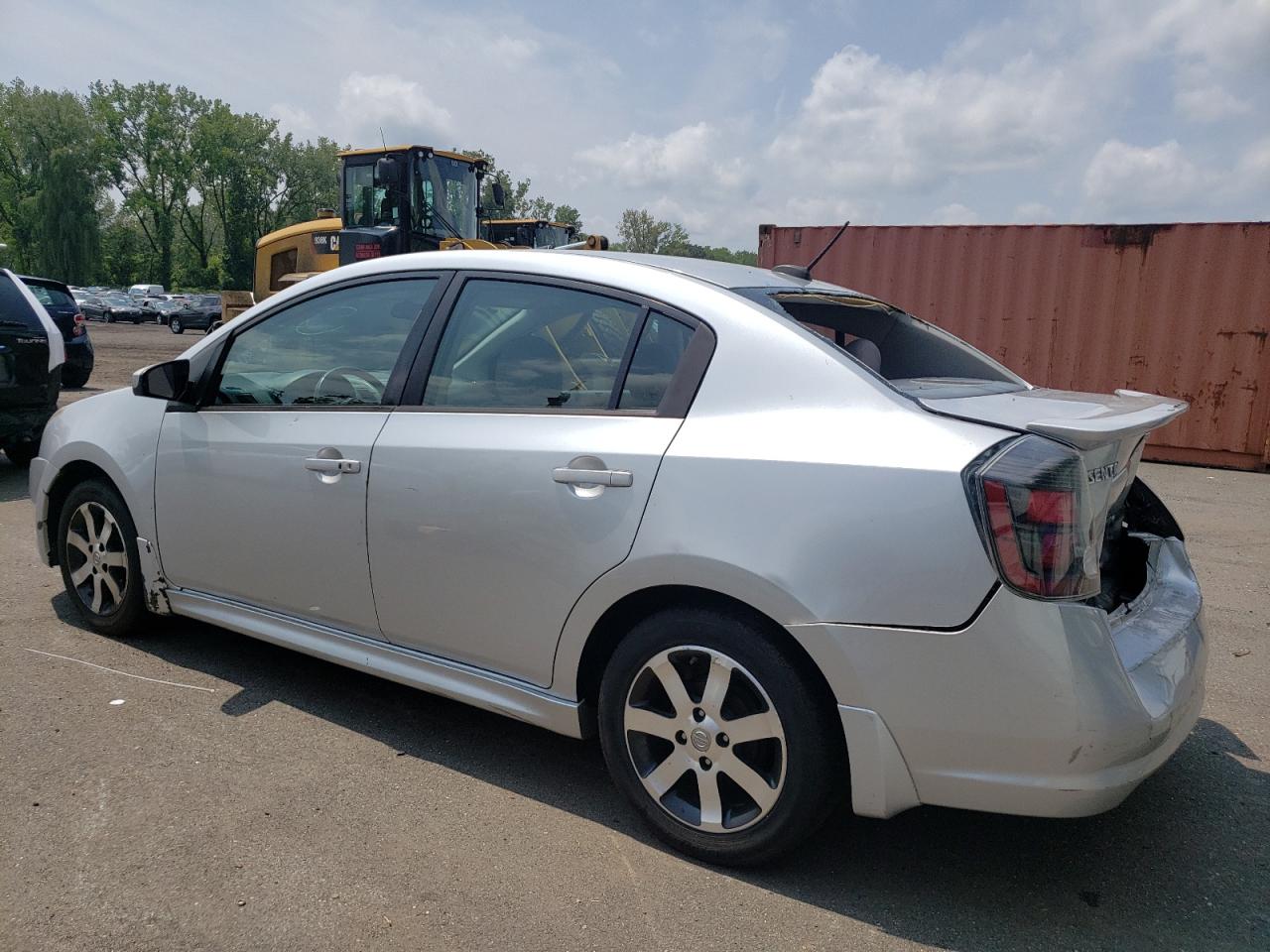 2012 Nissan Sentra - Image 2