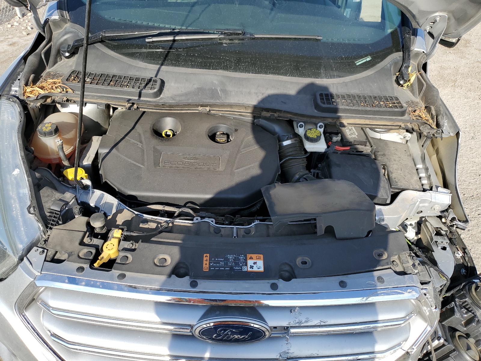 1FMCU0J96HUC02226 2017 Ford Escape Titanium