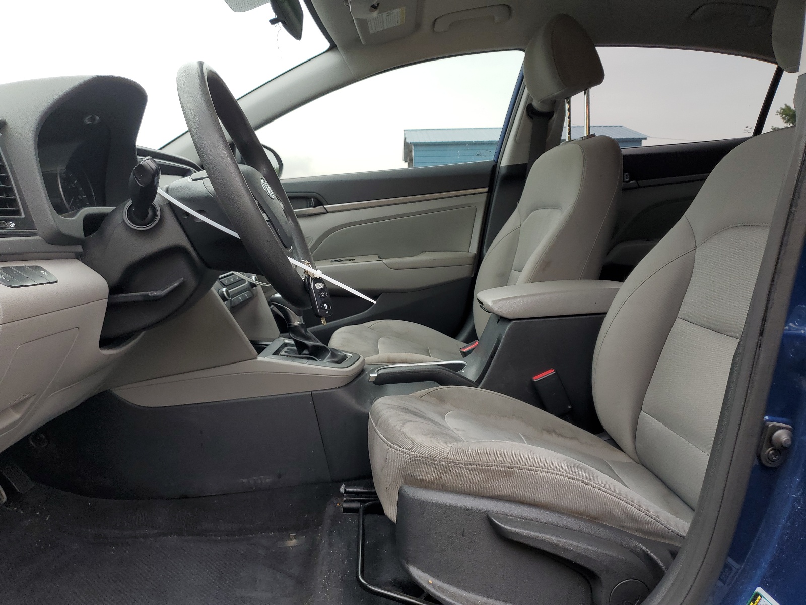 5NPD84LF3HH168943 2017 Hyundai Elantra Se