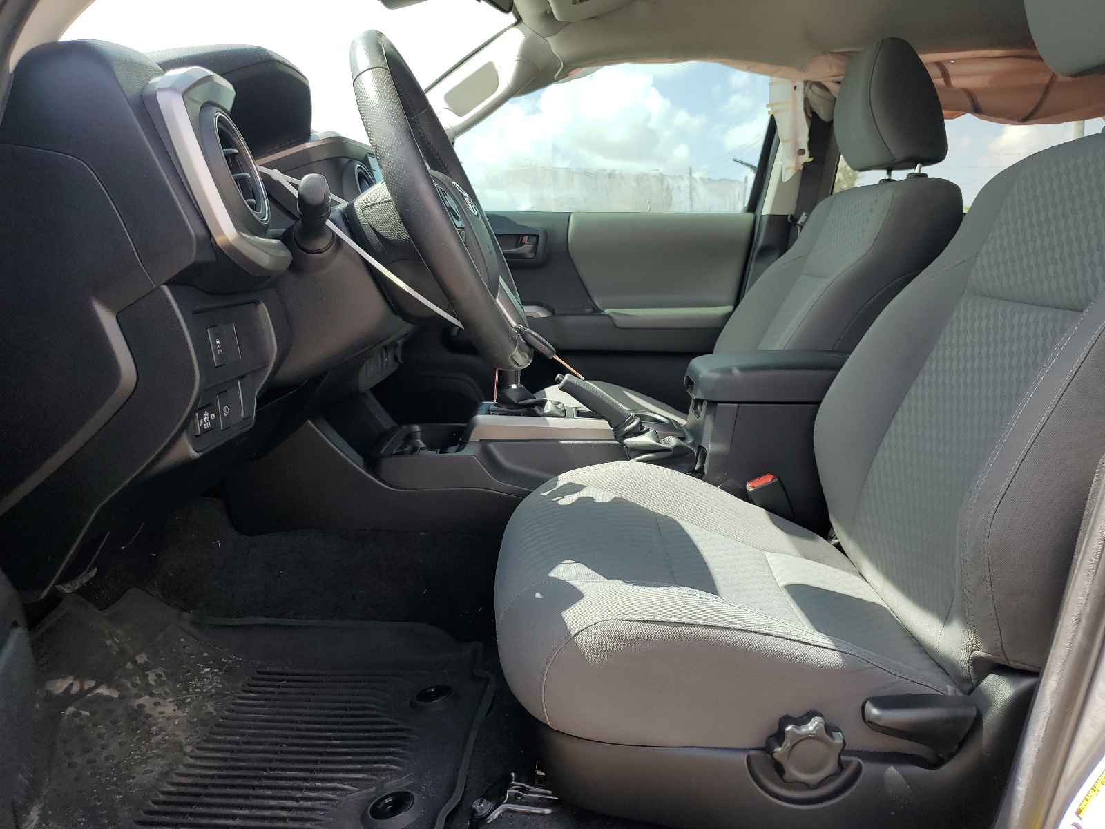 3TYAX5GN0MT022599 2021 Toyota Tacoma Double Cab