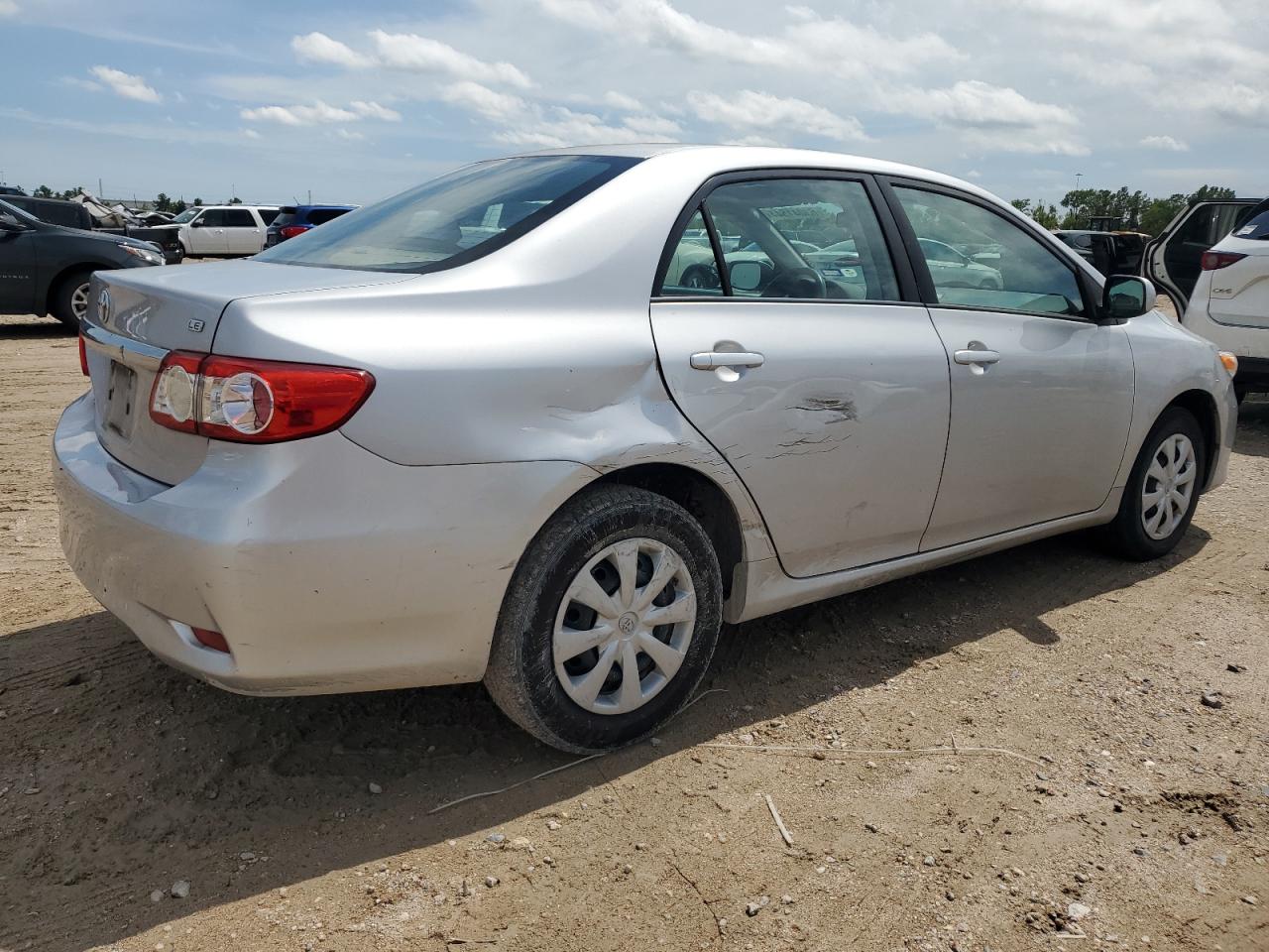 2011 Toyota Corolla Base VIN: 2T1BU4EE5BC726132 Lot: 63041544