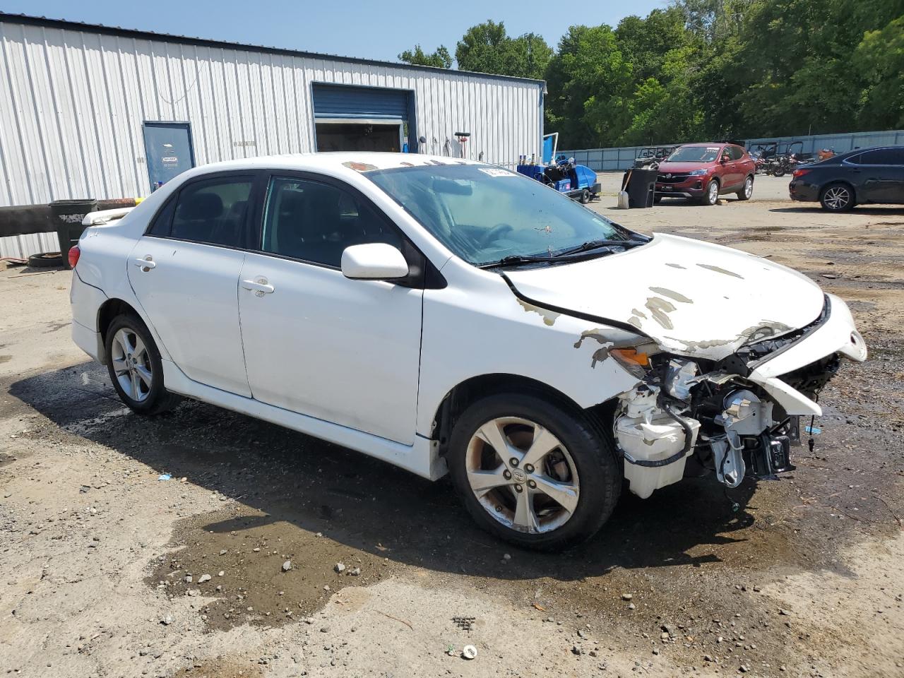 VIN 5YFBU4EE5DP113477 2013 TOYOTA COROLLA no.4