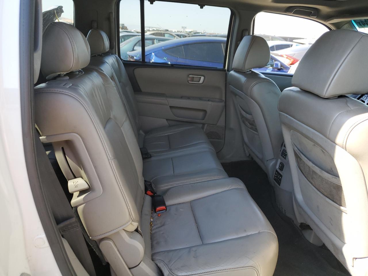 2011 Honda Pilot Touring VIN: 5FNYF4H91BB053953 Lot: 64632944