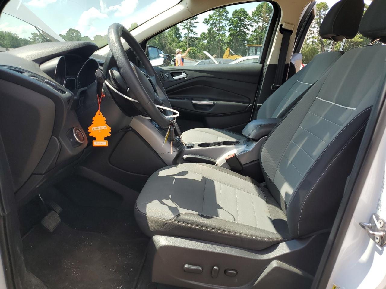 2015 Ford Escape Se VIN: 1FMCU0GXXFUB05470 Lot: 62039614