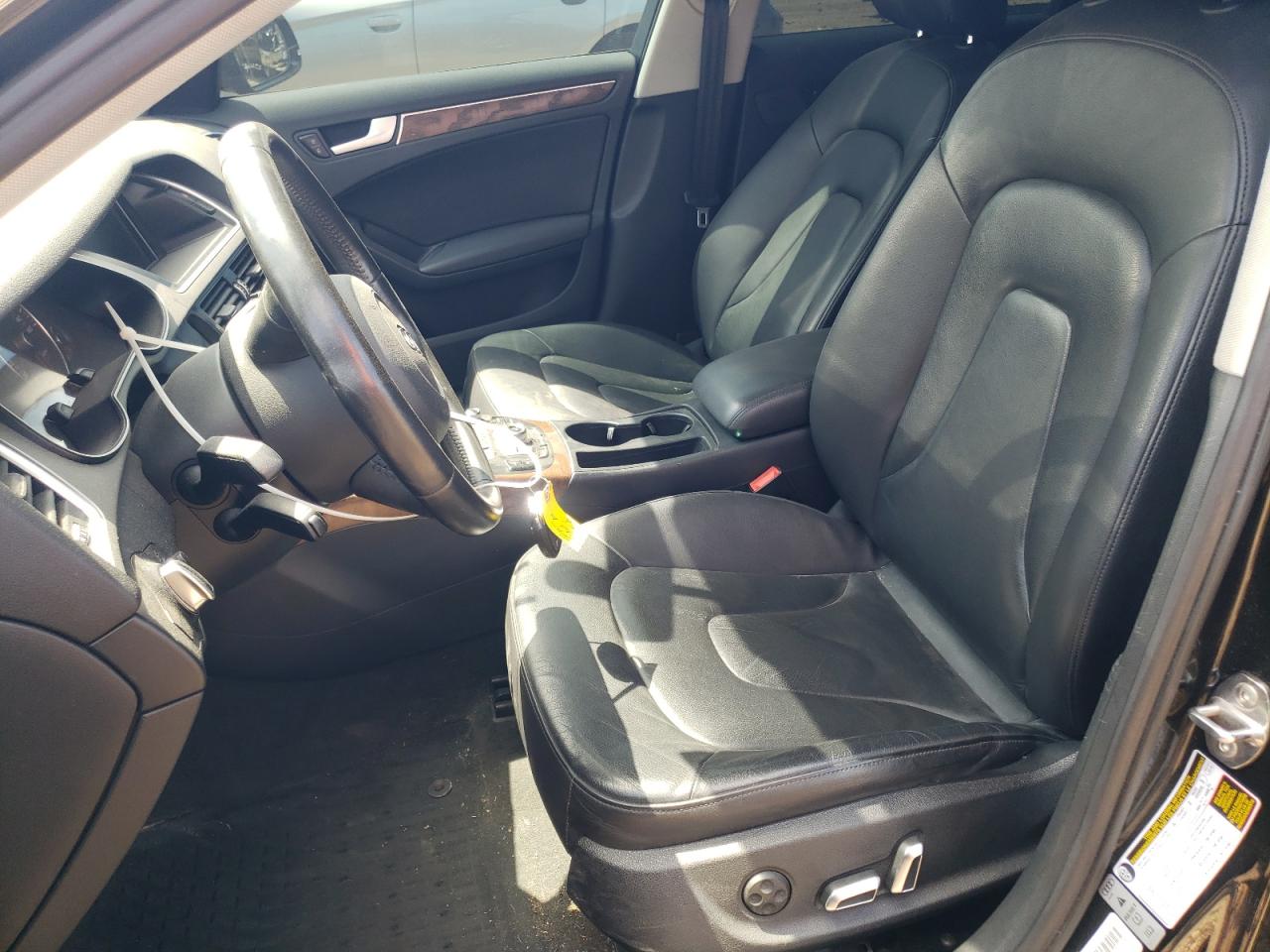 2015 Audi A4 Premium Plus VIN: WAUFFAFL3FN017156 Lot: 63054324