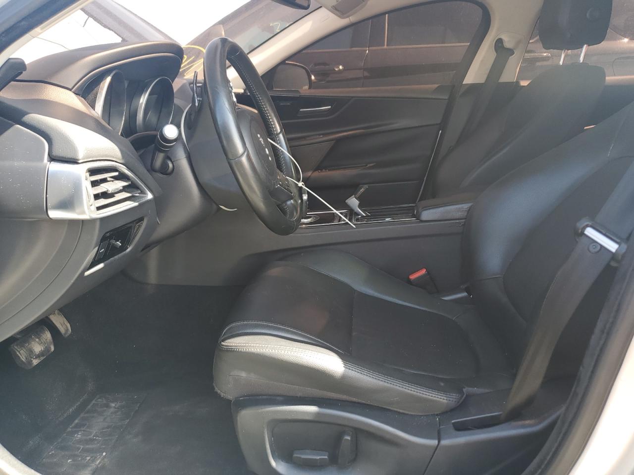 2018 Jaguar Xe Premium VIN: SAJAD4FX7JCP34785 Lot: 60838974