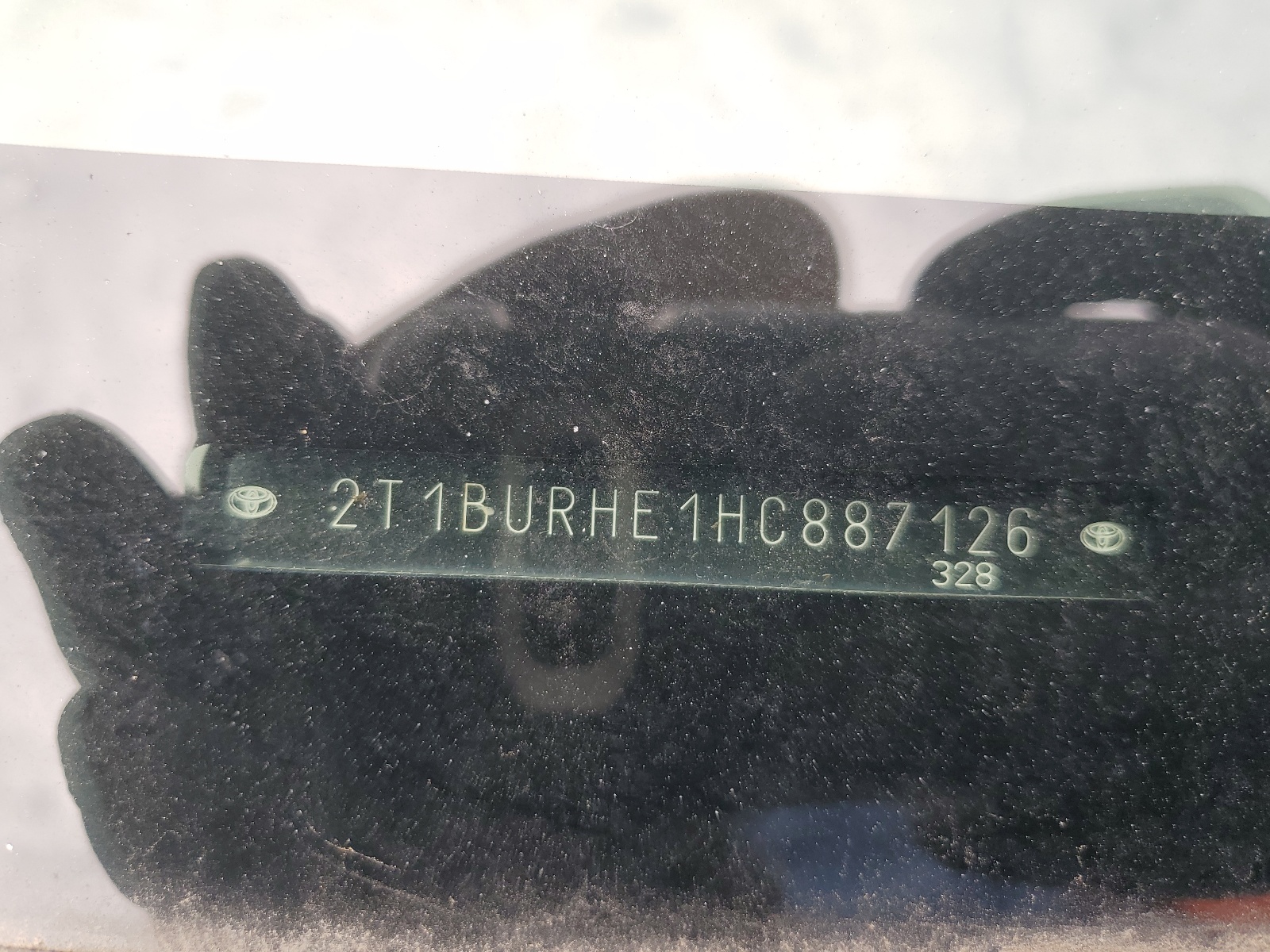 2017 Toyota Corolla L vin: 2T1BURHE1HC887126