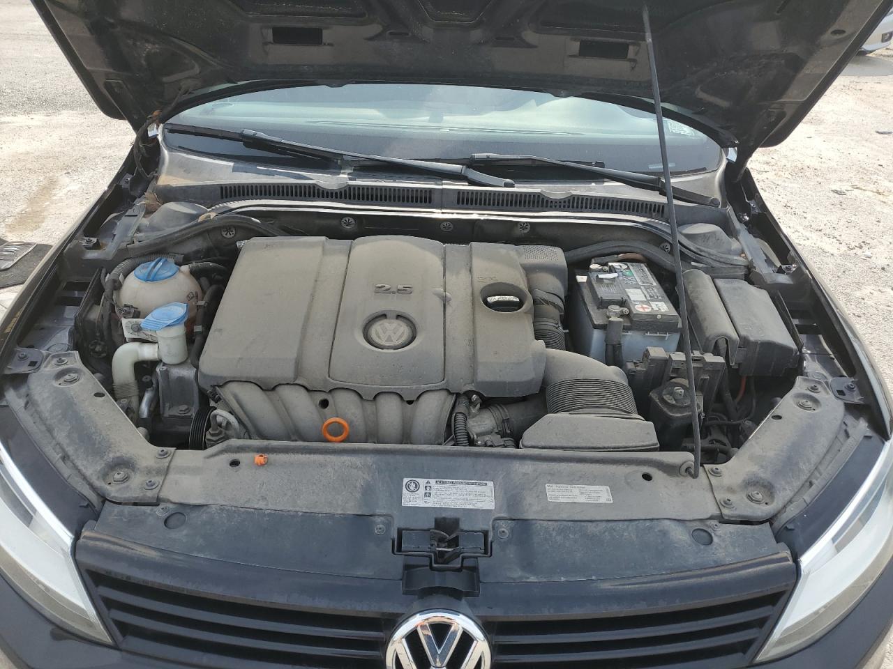 3VWDP7AJ3CM124159 2012 Volkswagen Jetta Se