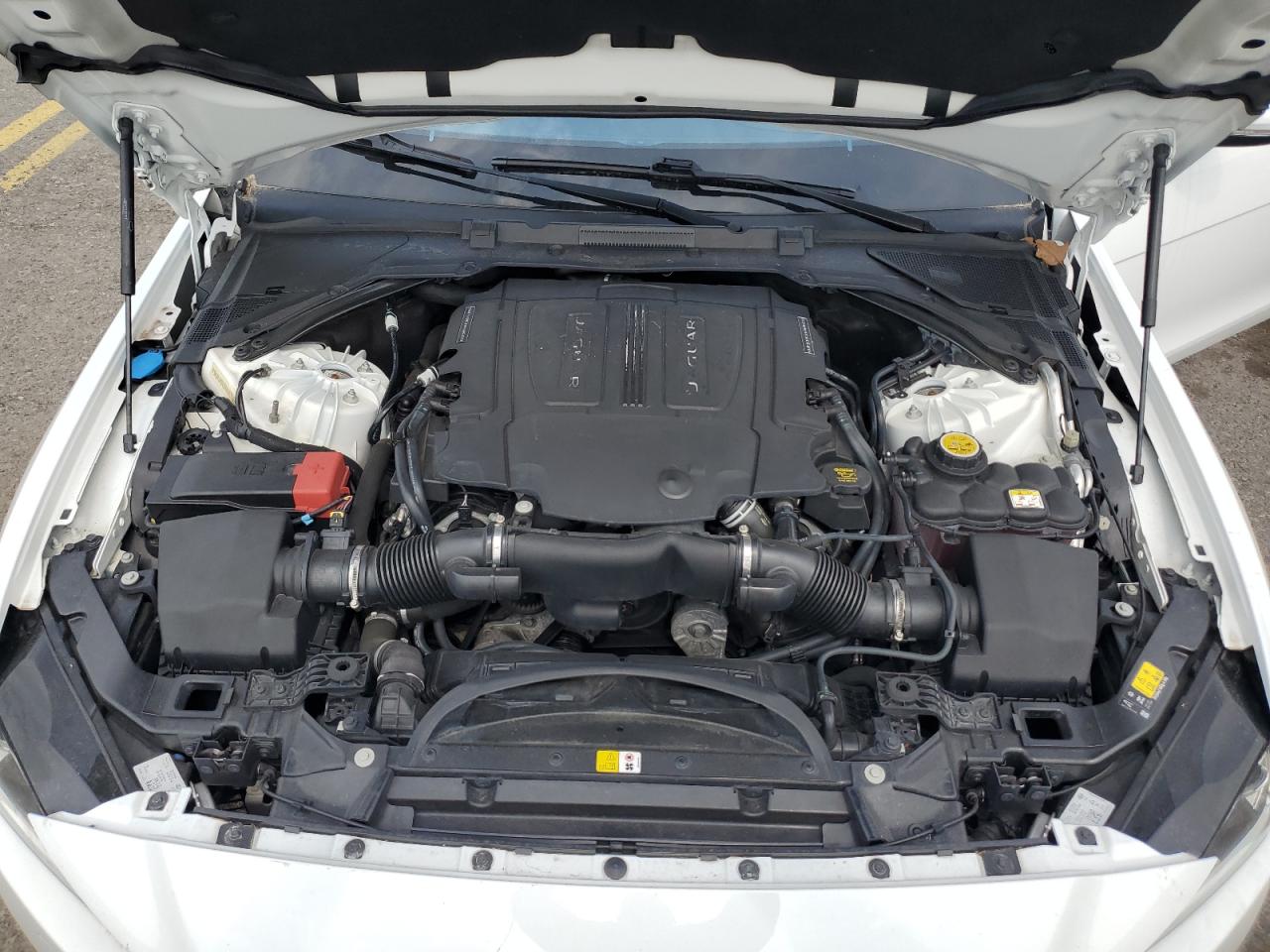 2017 Jaguar Xe Premium VIN: SAJAJ4BV2HA963507 Lot: 64544294