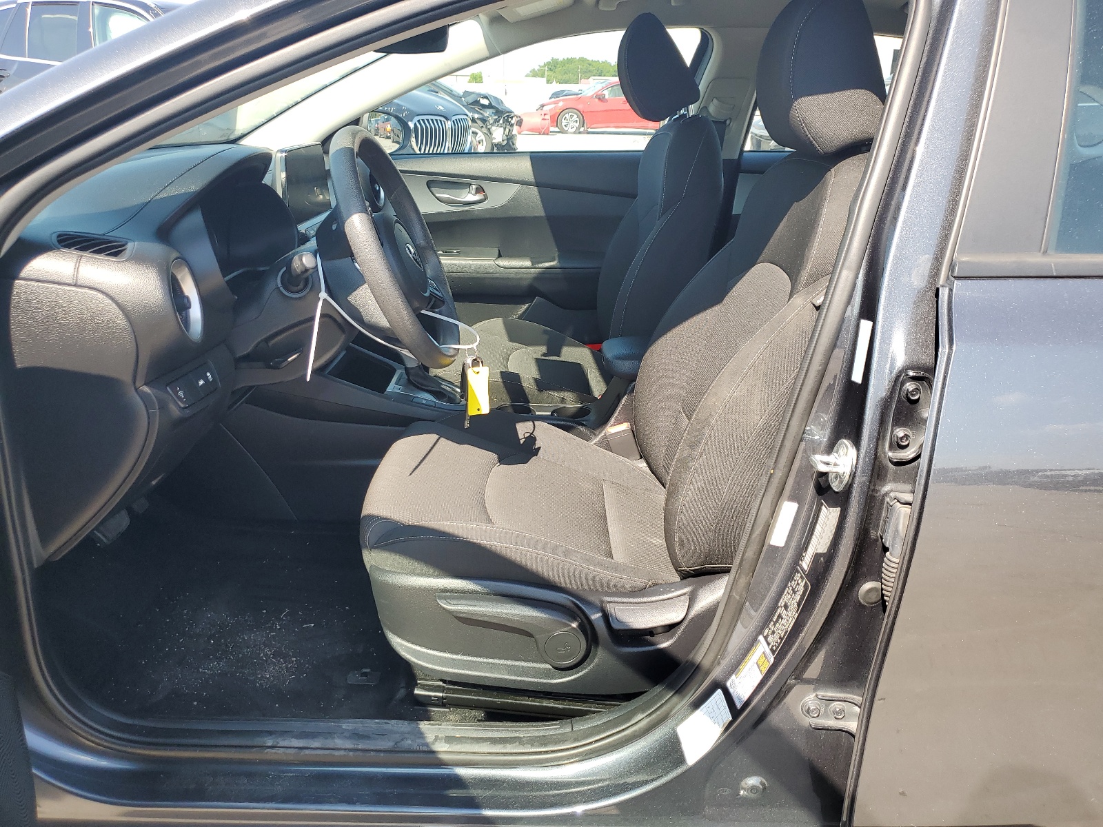 3KPF24AD2ME348117 2021 Kia Forte Fe