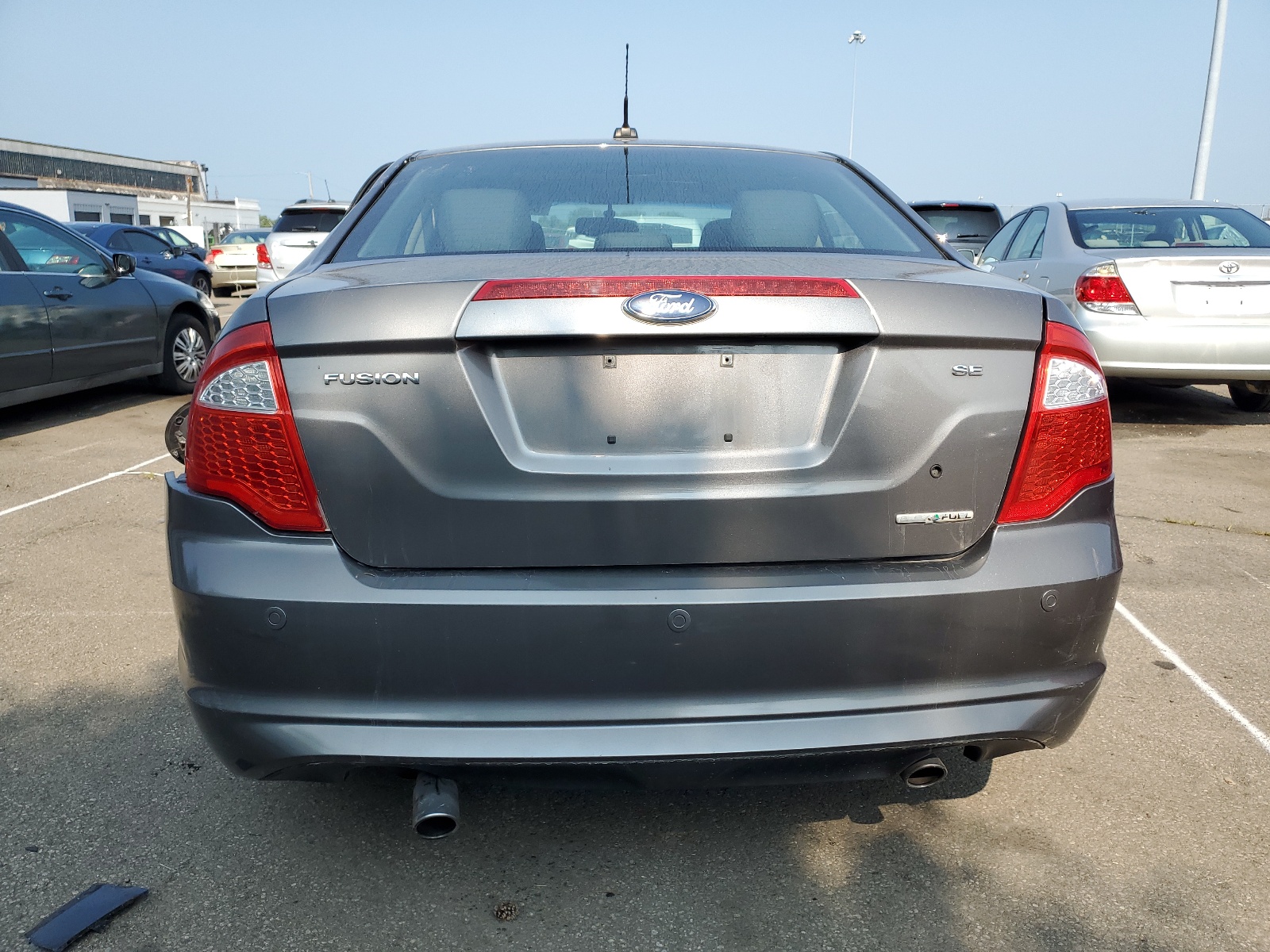 3FAHP0HG9BR177929 2011 Ford Fusion Se