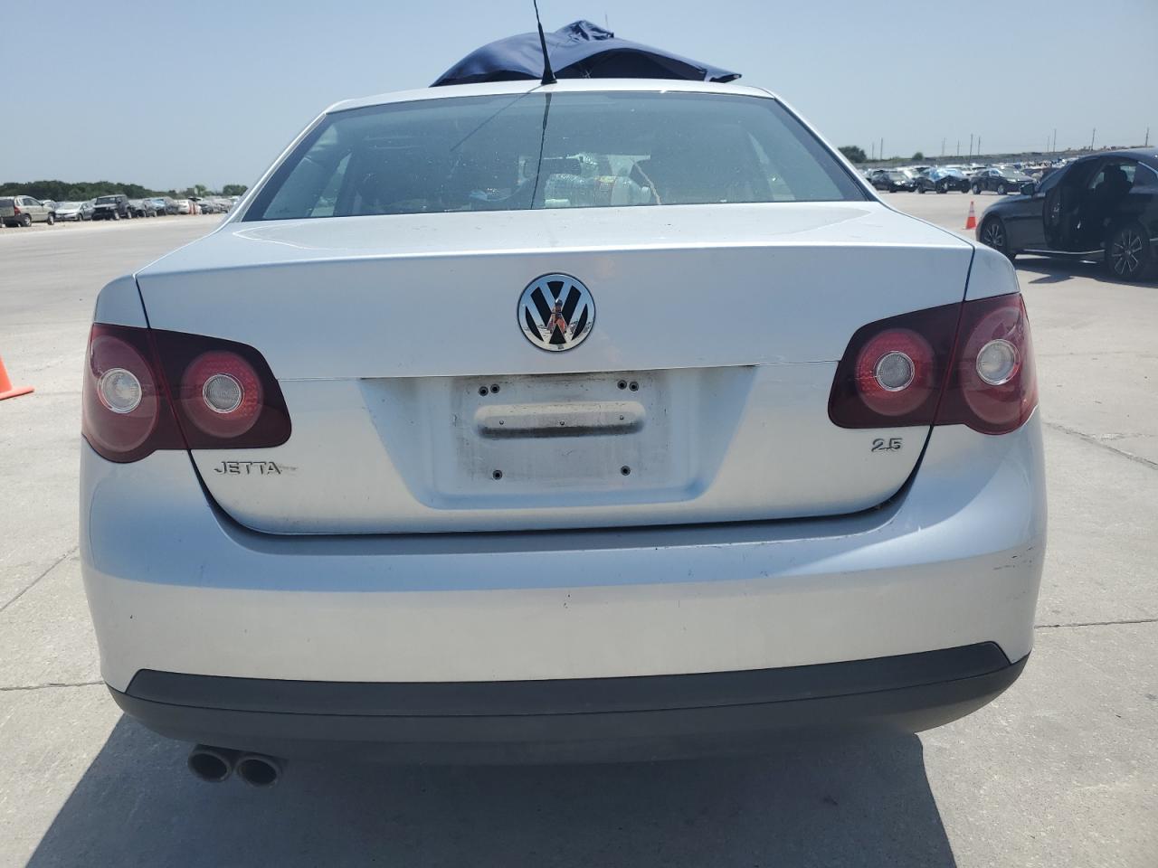 2008 Volkswagen Jetta S VIN: 3VWJM71K98M070247 Lot: 64874354