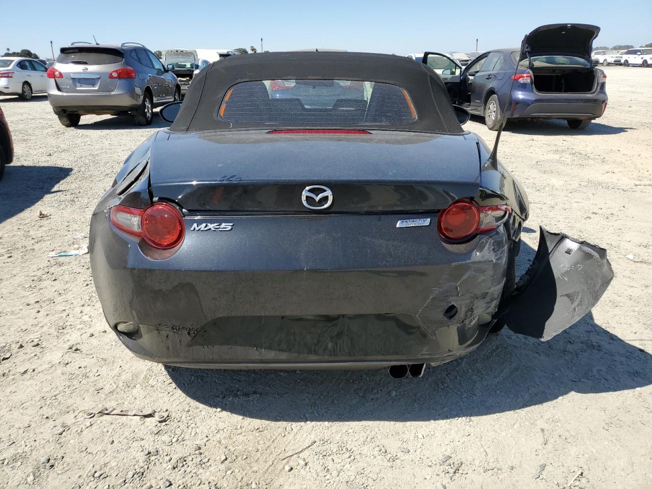 JM1NDAB7XG0117220 2016 Mazda Mx-5 Miata Sport