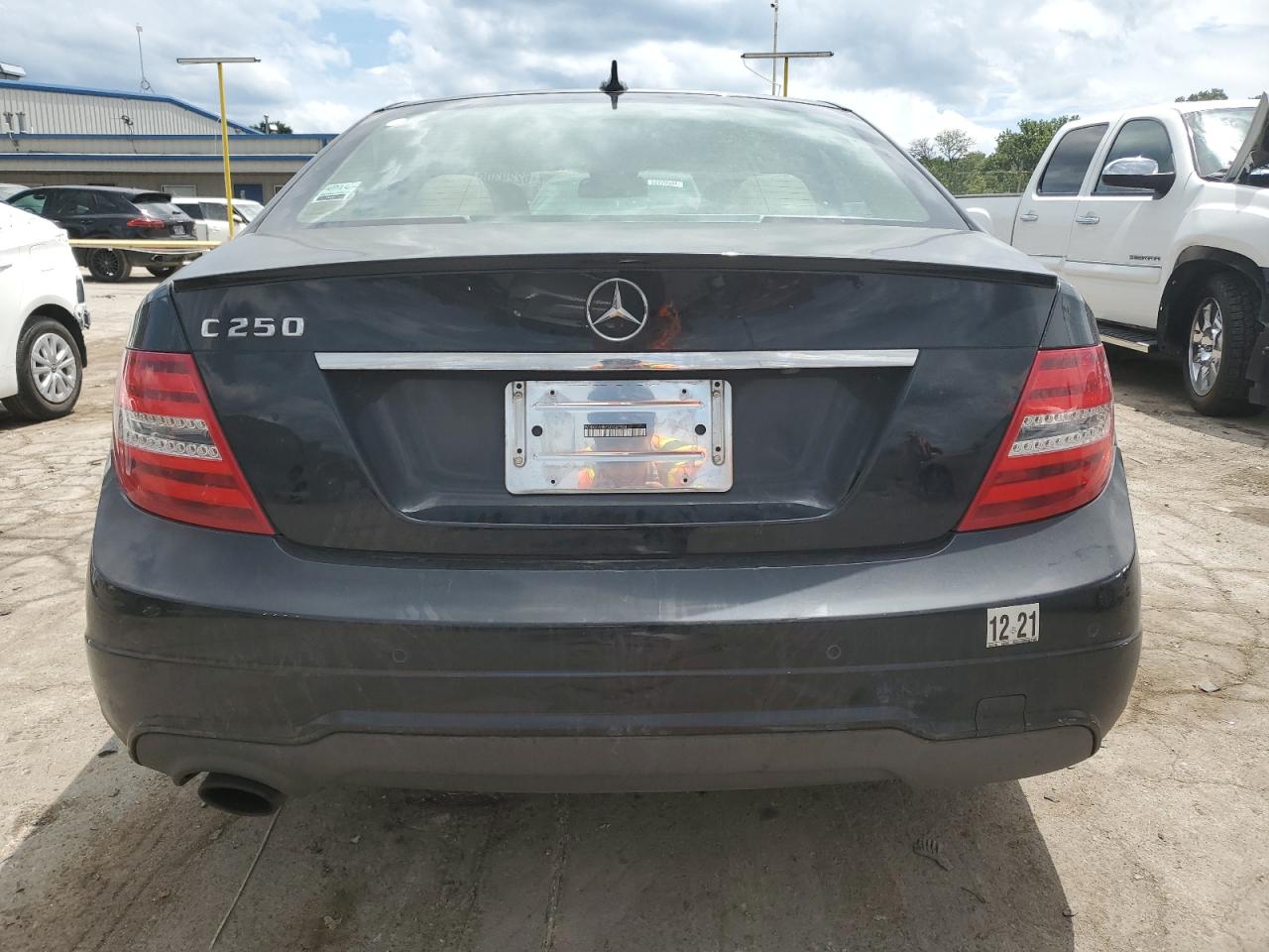 2012 Mercedes-Benz C 250 VIN: WDDGF4HB7CR237908 Lot: 62293004