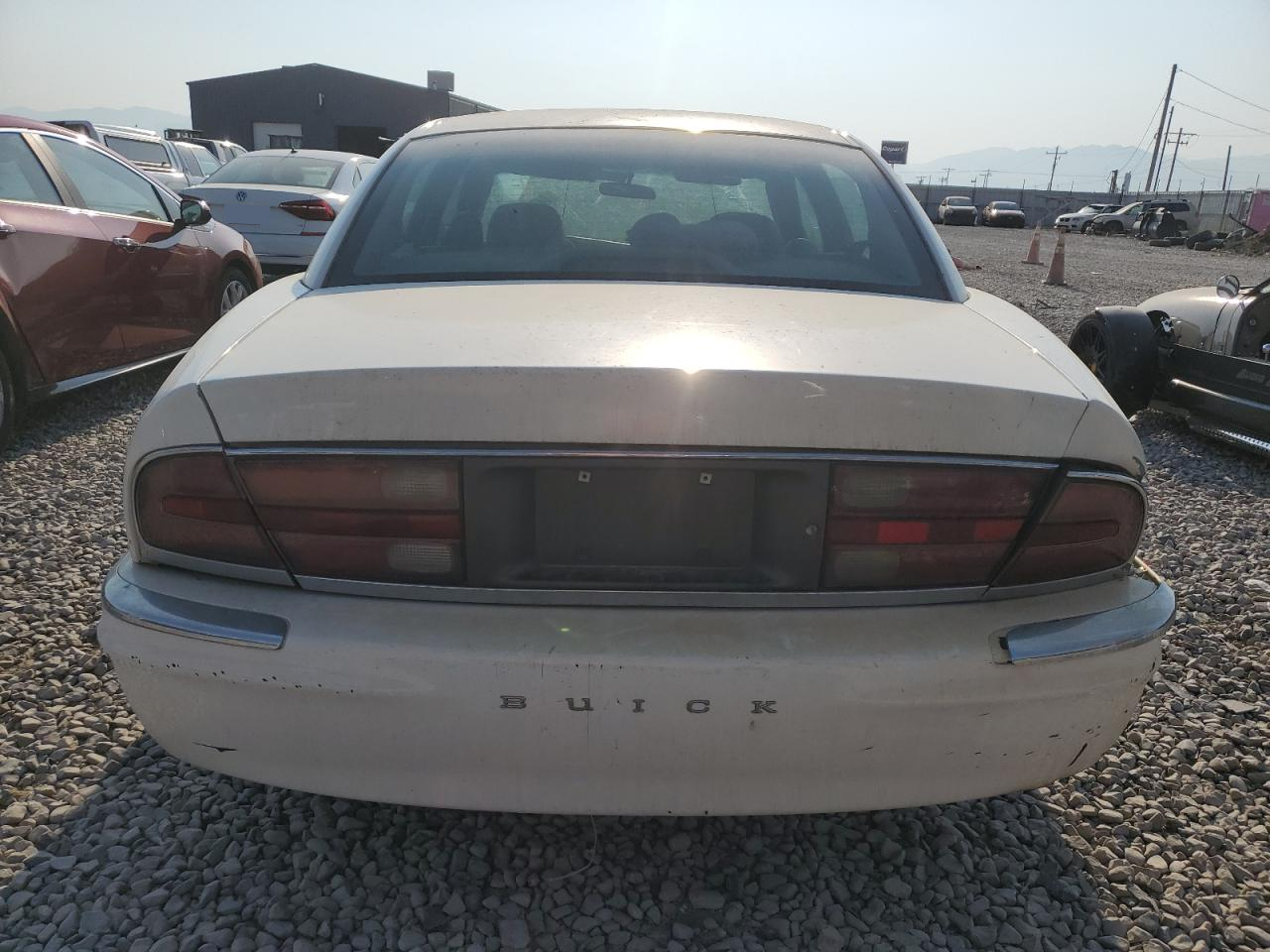 1G4CW54K224111340 2002 Buick Park Avenue