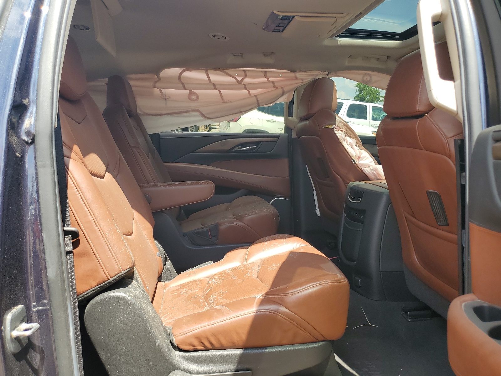 1GYS4HKJ8KR343956 2019 Cadillac Escalade Esv Luxury