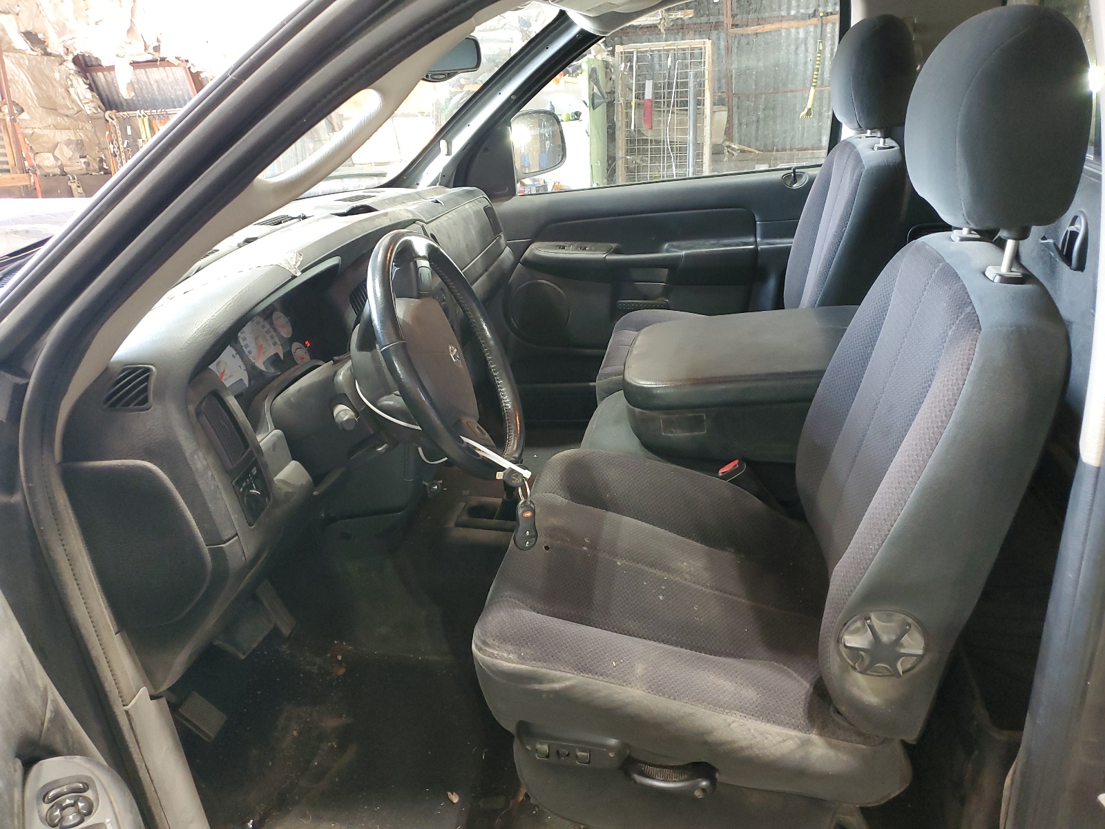 1D7HU16N54J105400 2004 Dodge Ram 1500 St