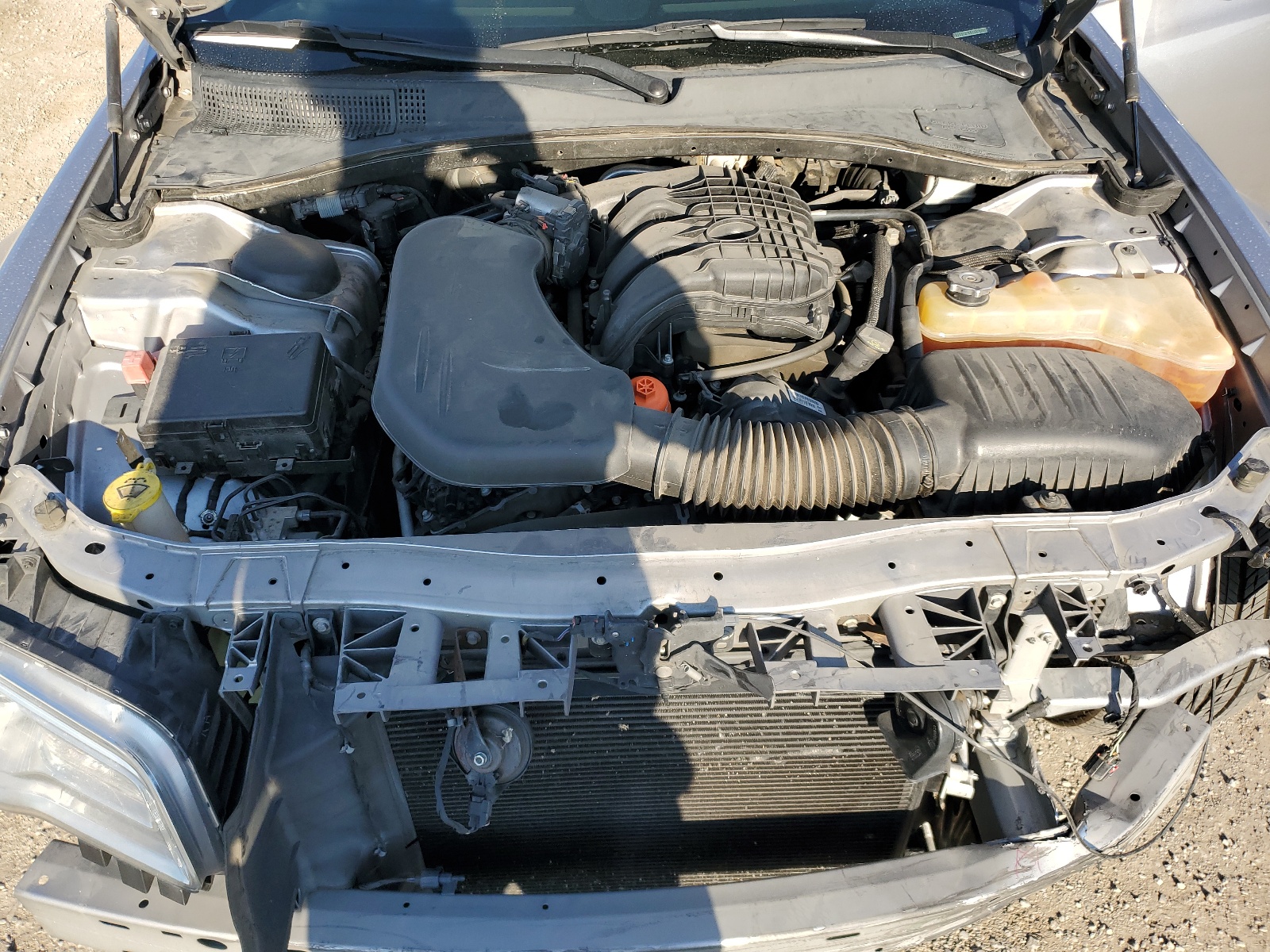 2C3CCAEG2HH632588 2017 Chrysler 300C