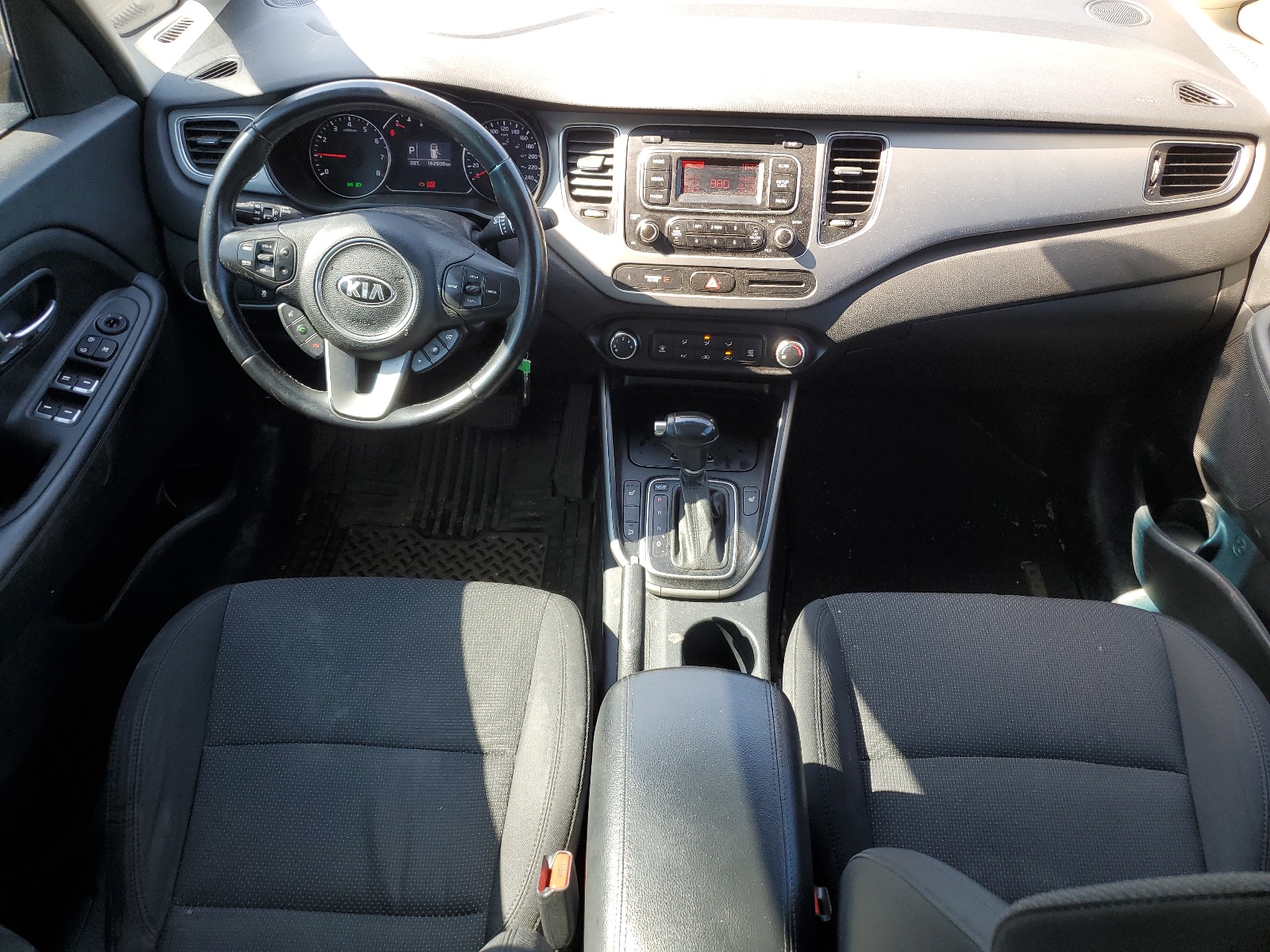 KNAHT8A34E7027912 2014 Kia Rondo