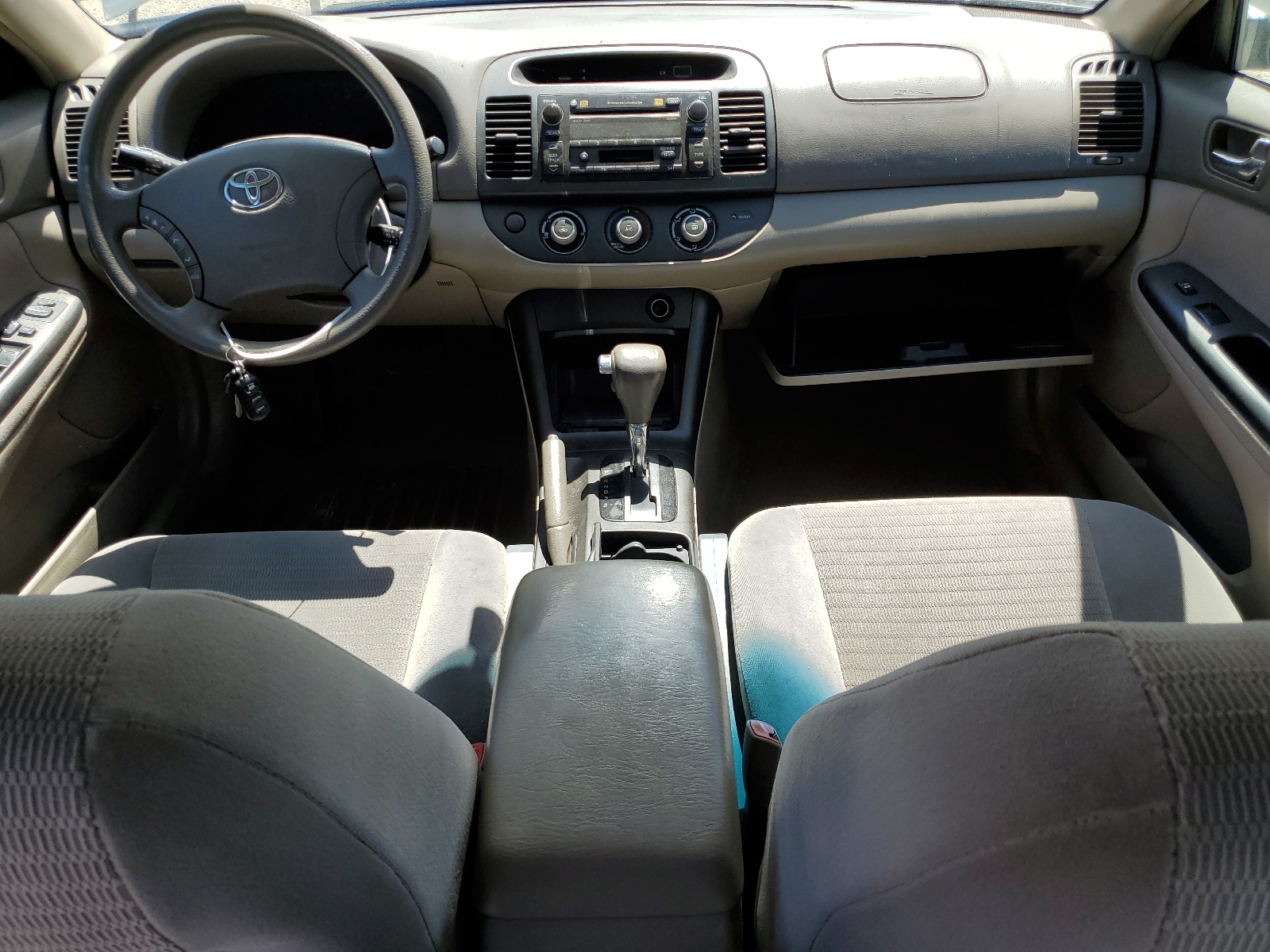 4T1BF30K95U614910 2005 Toyota Camry Le