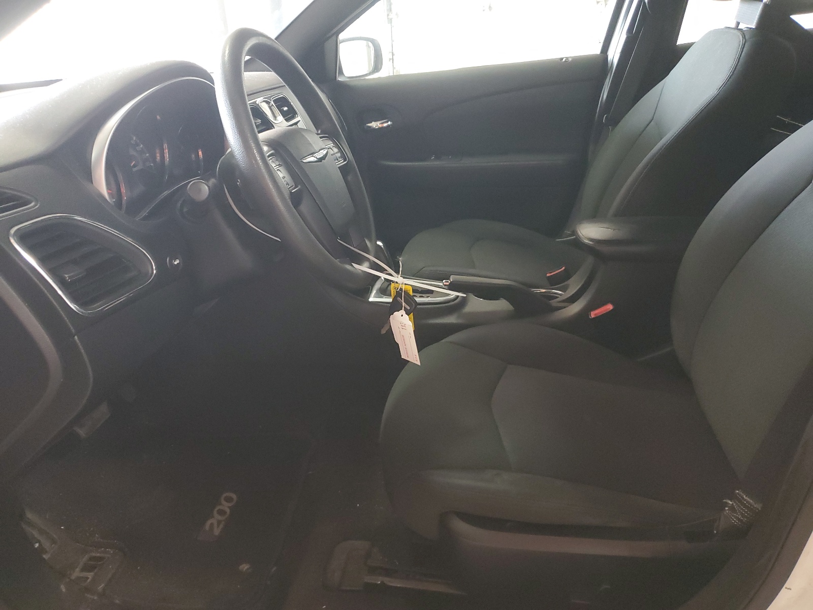 1C3CCBAG8CN183851 2012 Chrysler 200 Lx