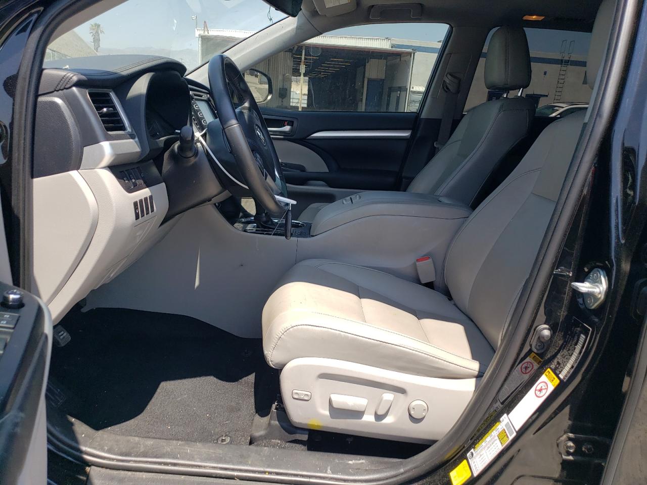 2019 Toyota Highlander Se VIN: 5TDKZRFH9KS564004 Lot: 62822754