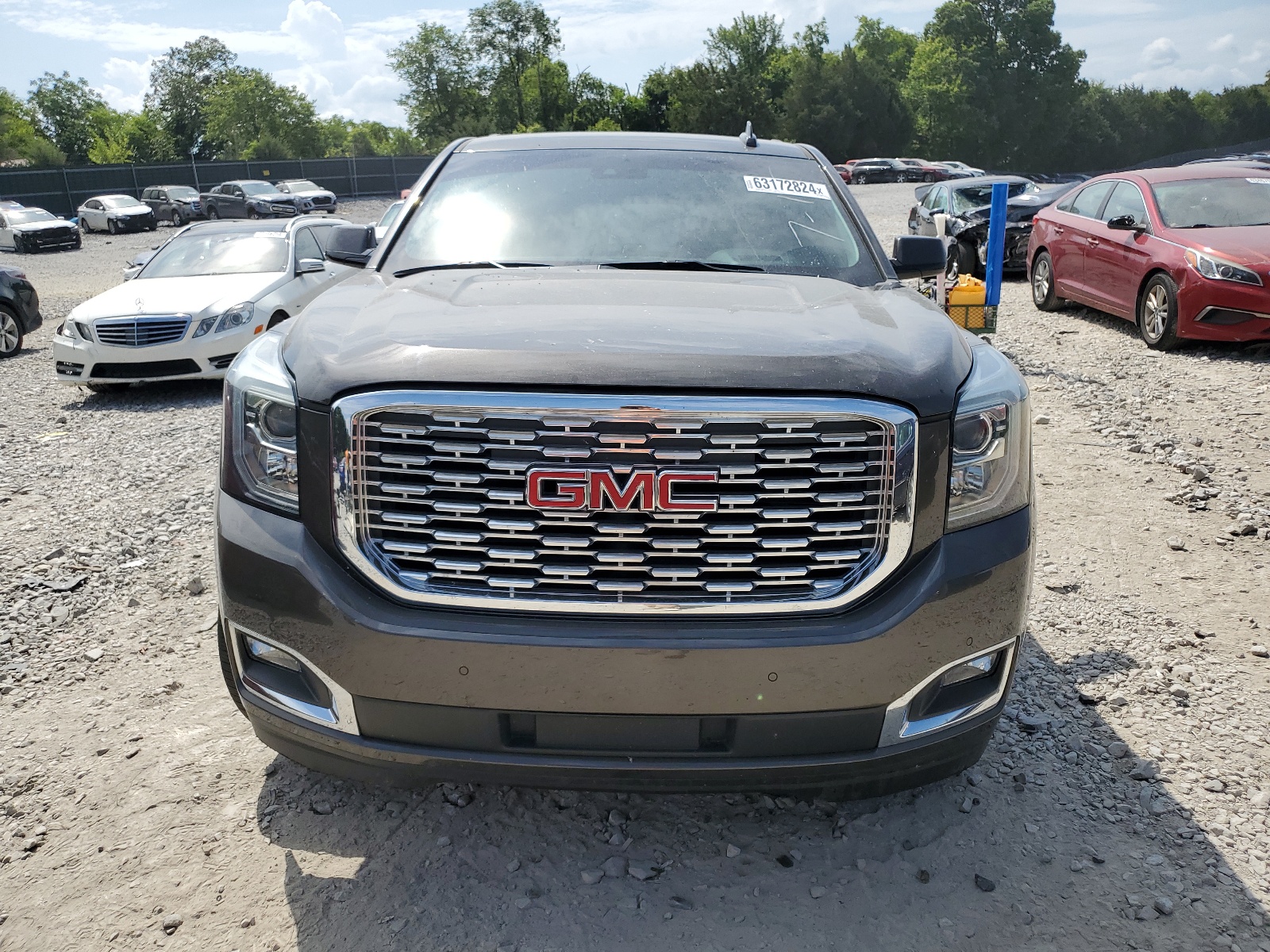 1GKS2CKJ0KR141471 2019 GMC Yukon Denali