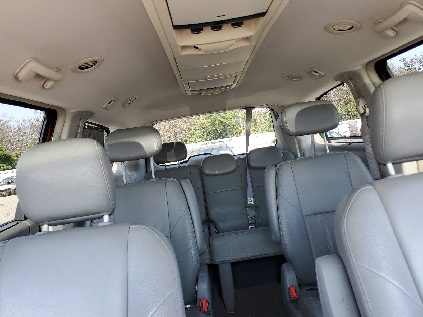 2A8HR54P88R735719 2008 Chrysler Town & Country Touring