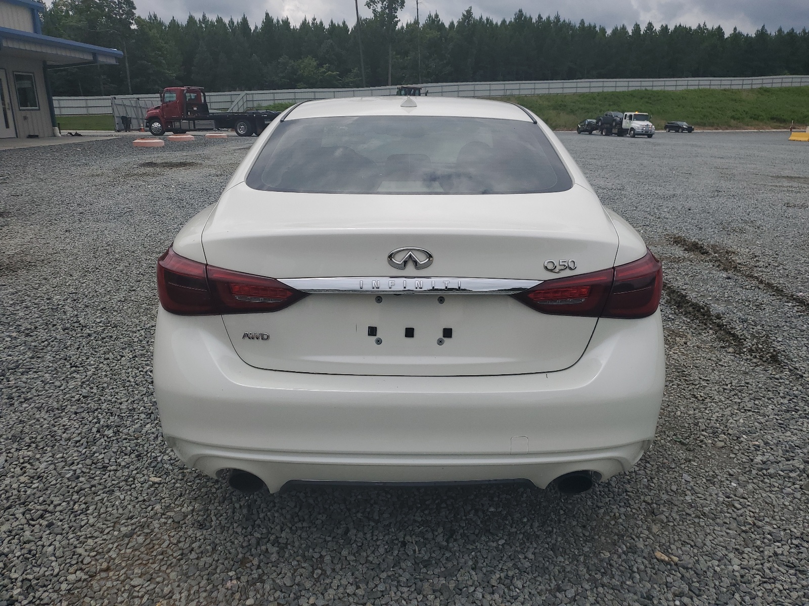 2018 Infiniti Q50 Luxe vin: JN1EV7AR3JM434326