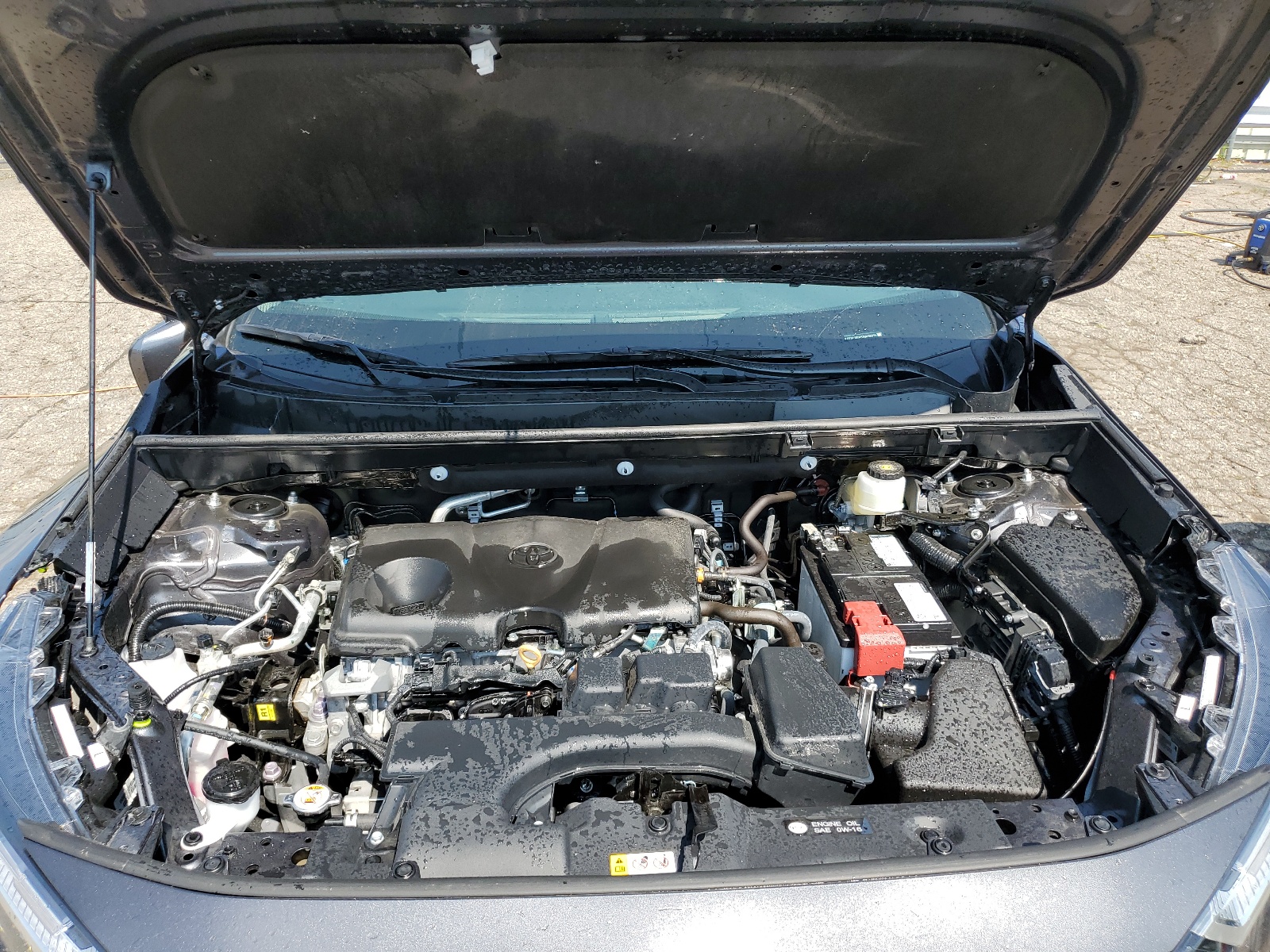 2T3P1RFVXRW439914 2024 Toyota Rav4 Xle