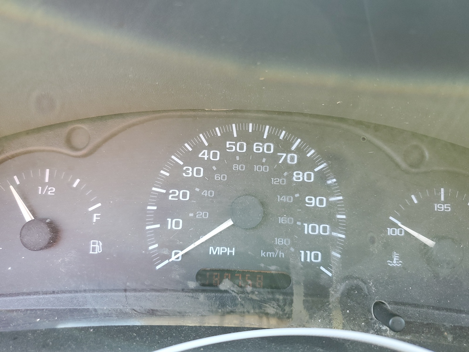 1G1JC524XY7415492 2000 Chevrolet Cavalier