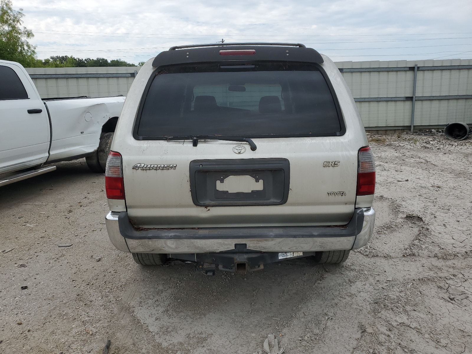 JT3GN86R0X0111358 1999 Toyota 4Runner Sr5