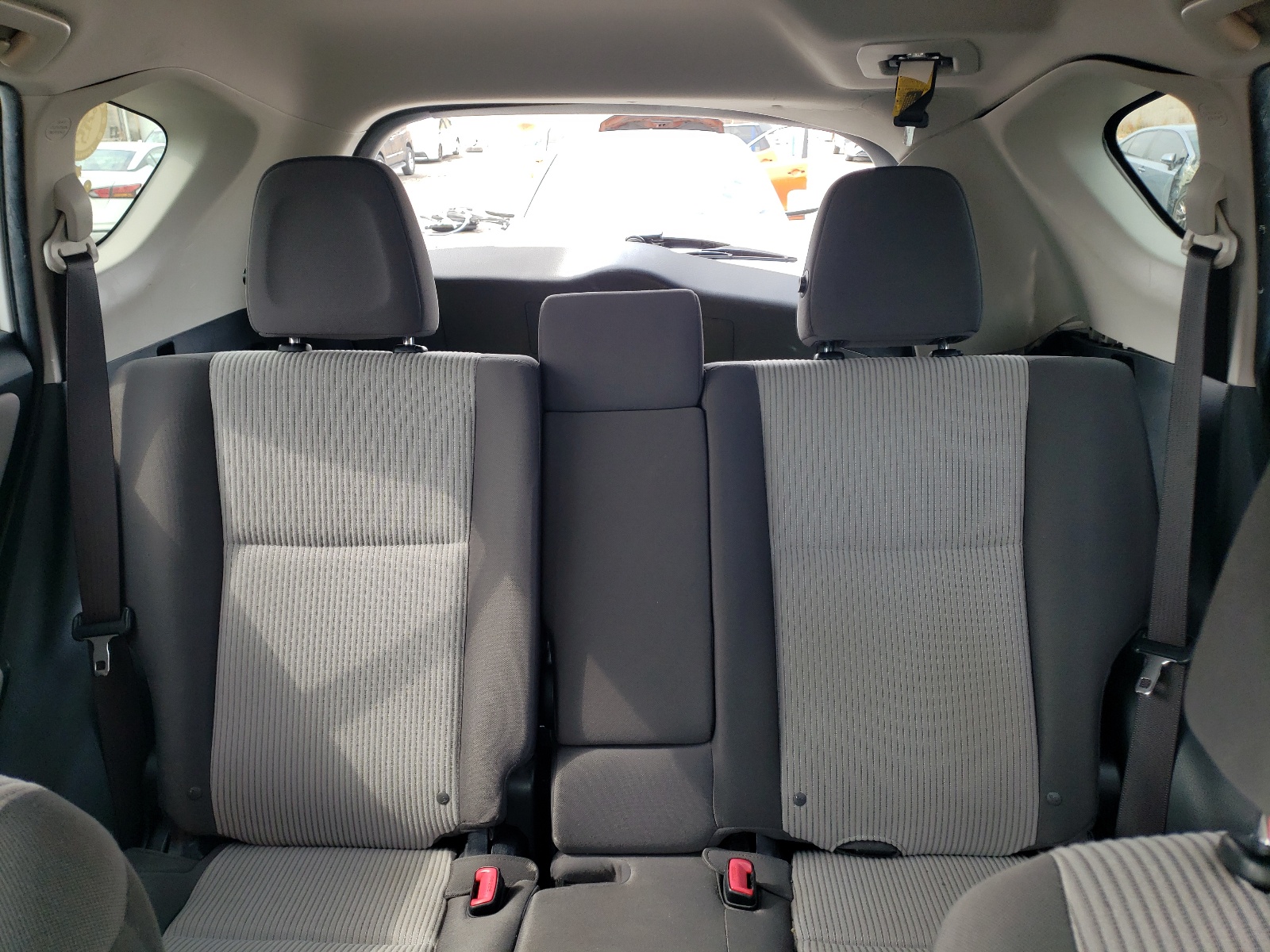 JTMBFREV2EJ003757 2014 Toyota Rav4 Le