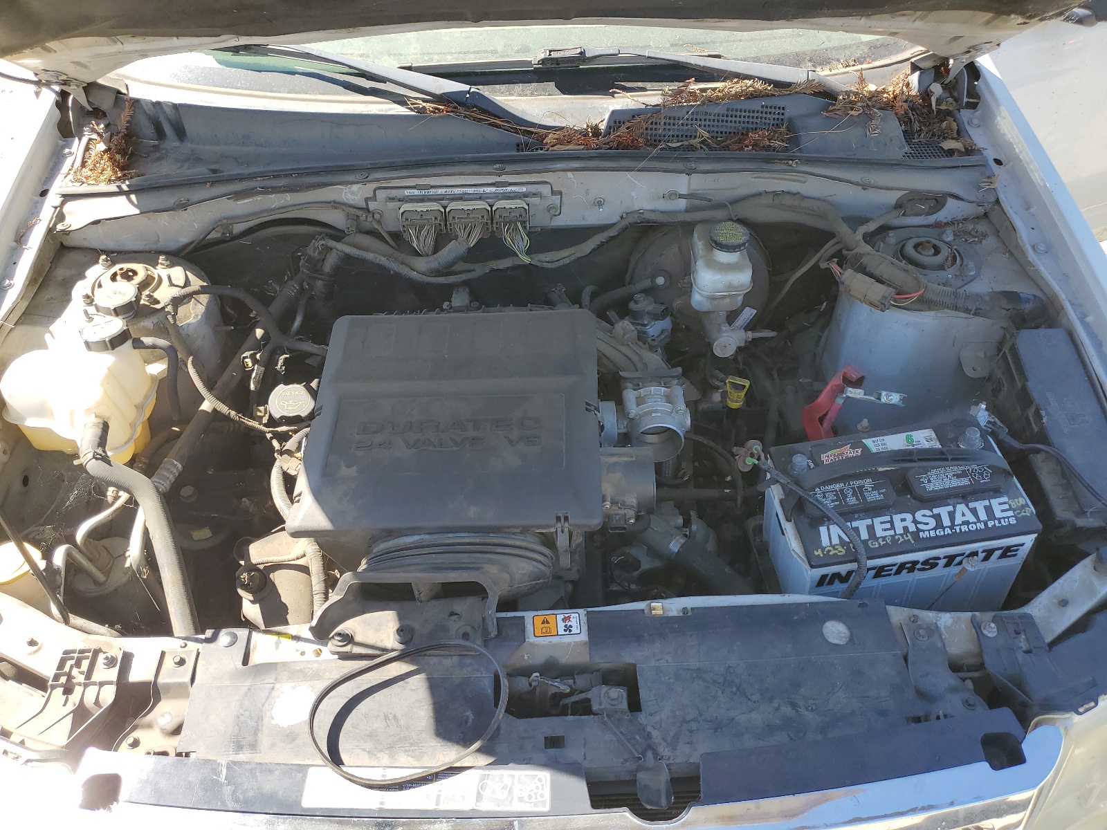 1FMCU0DG2BKC17819 2011 Ford Escape Xlt