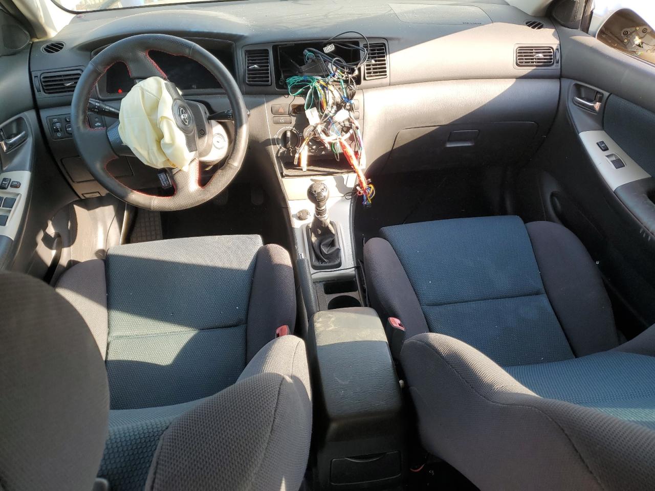 2005 Toyota Corolla Xrs VIN: 2T1BY30E05C319152 Lot: 64260324