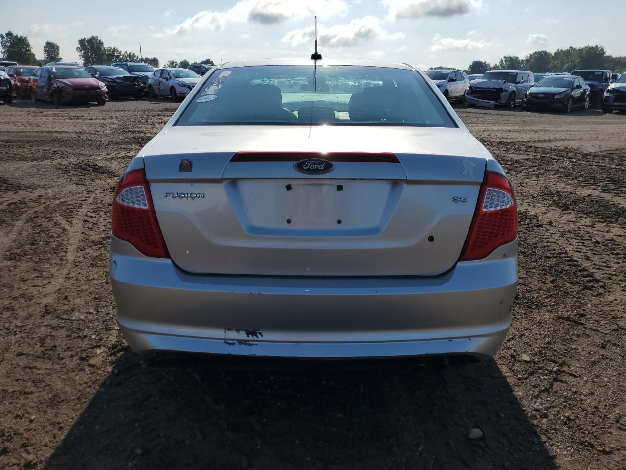 2011 Ford Fusion Se VIN: 3FAHP0HA5BR127394 Lot: 62994574