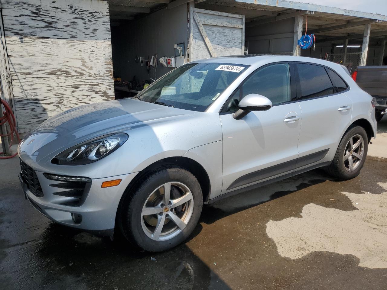 2017 PORSCHE MACAN