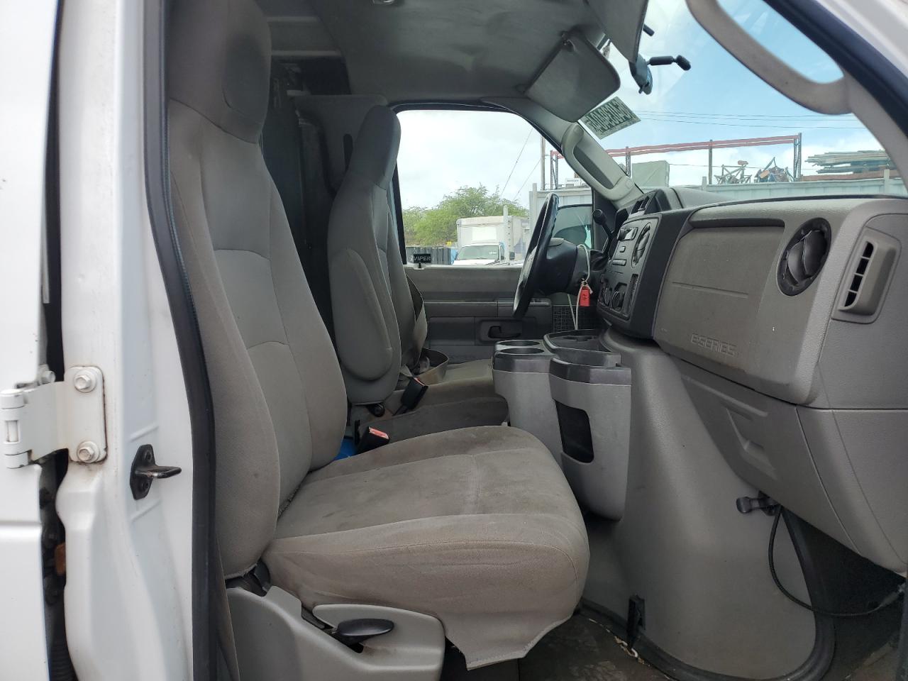 2013 Ford Econoline E250 Van VIN: 1FTNE2EW8DDB13001 Lot: 64039404