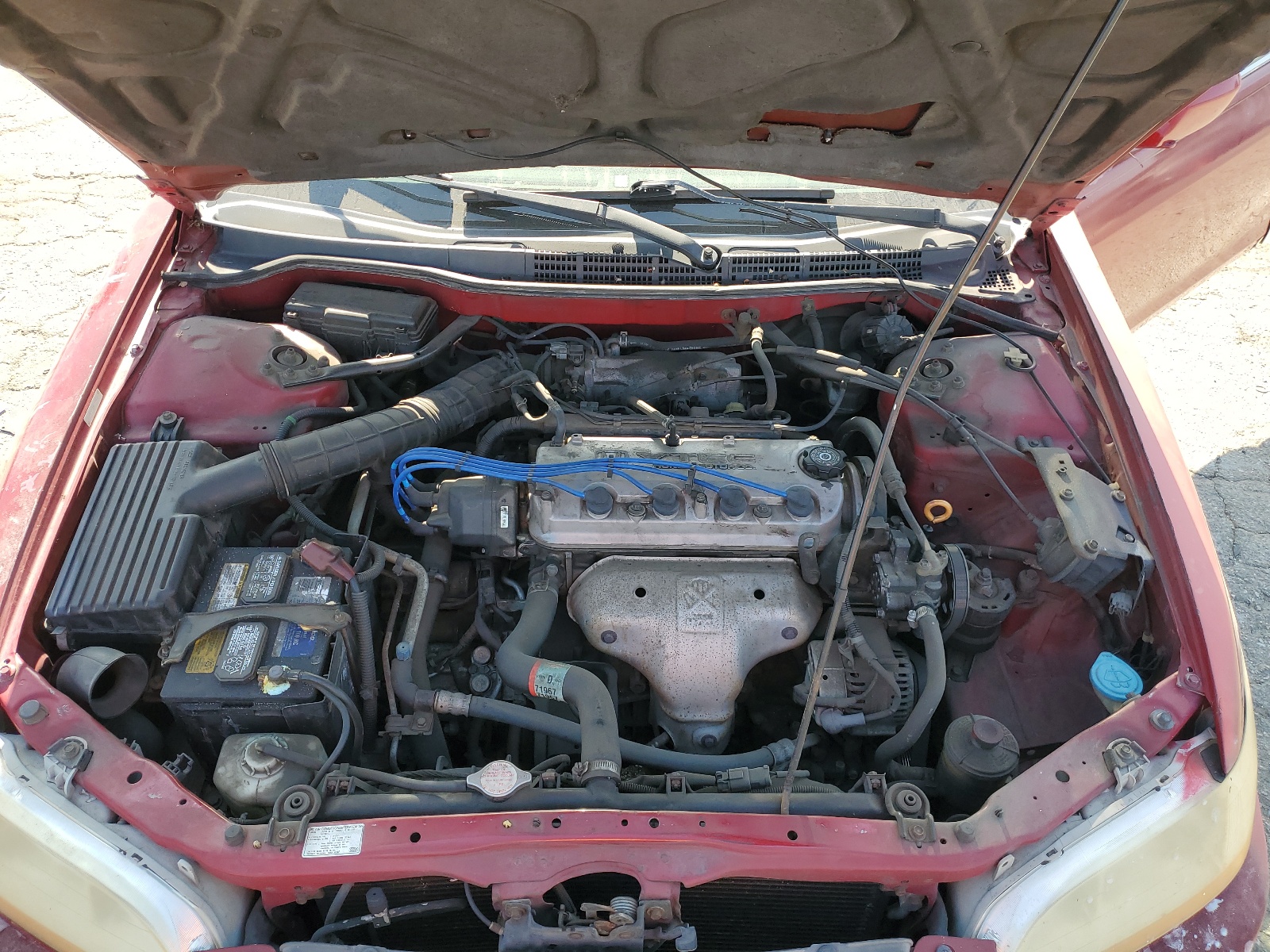 1HGCG324XYA033587 2000 Honda Accord Lx