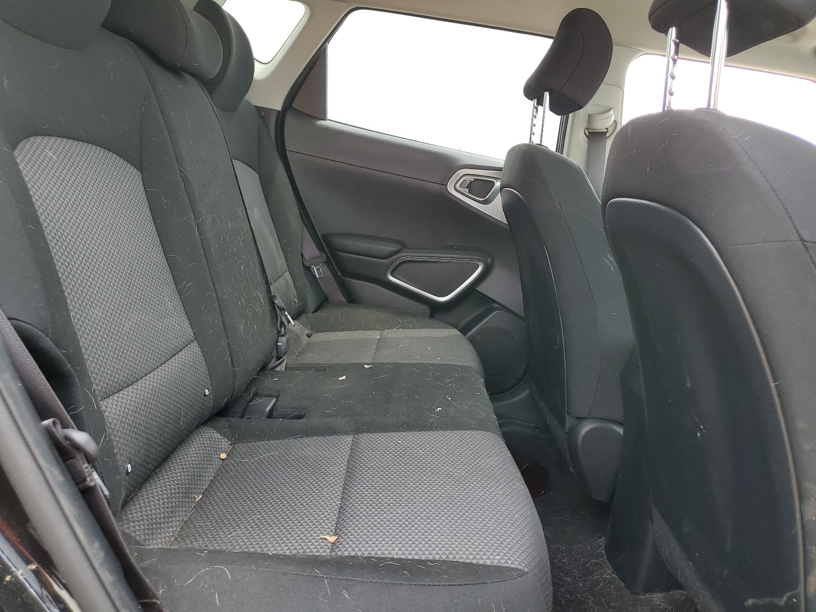 KNDJ23AU9L7724945 2020 Kia Soul Lx