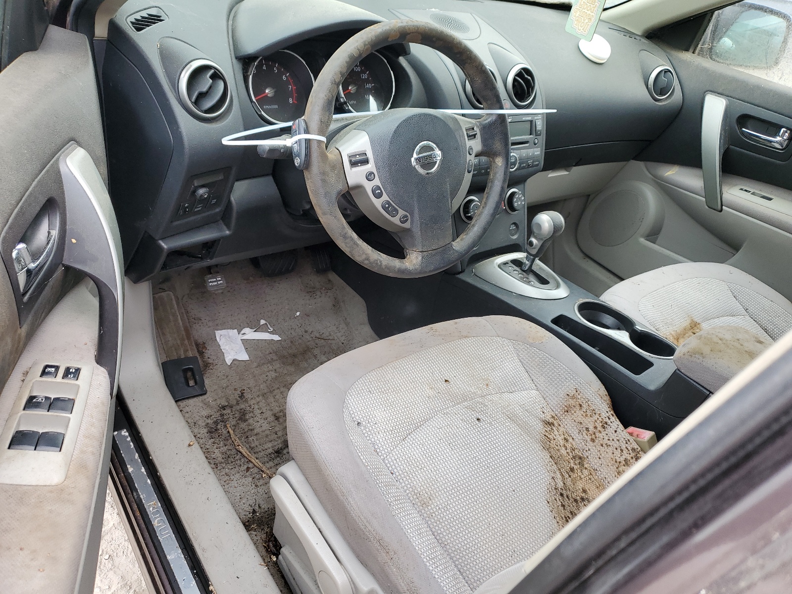 JN8AS5MV4AW131985 2010 Nissan Rogue S