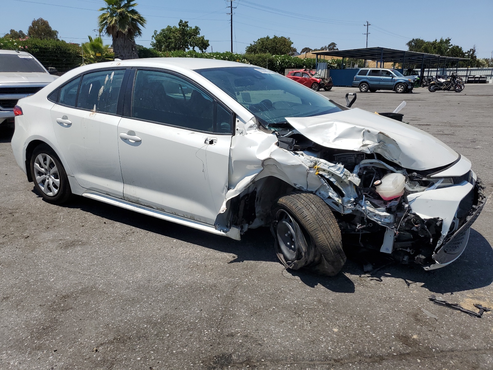 2020 Toyota Corolla Le vin: 5YFEPRAE5LP138773