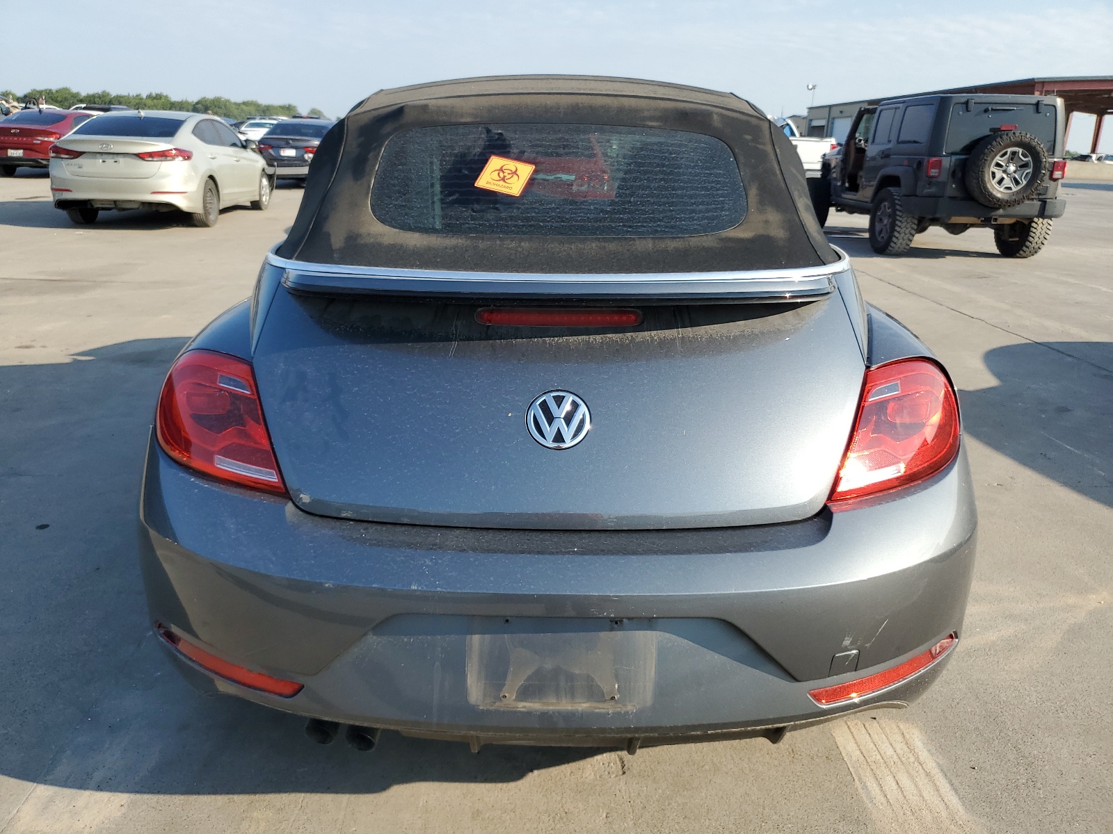 3VW517AT2EM818285 2014 Volkswagen Beetle